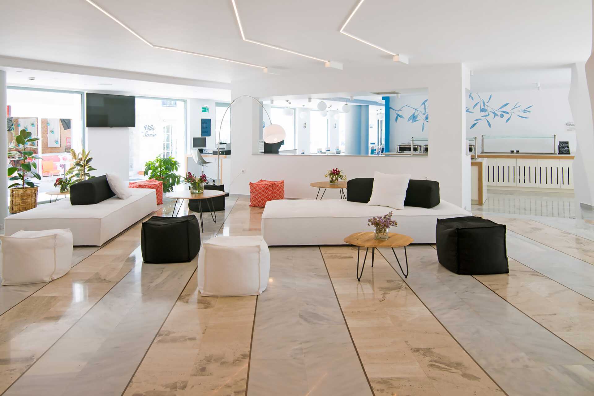 Resepsjonen på Alia Beach i Hersonissos, Kreta.