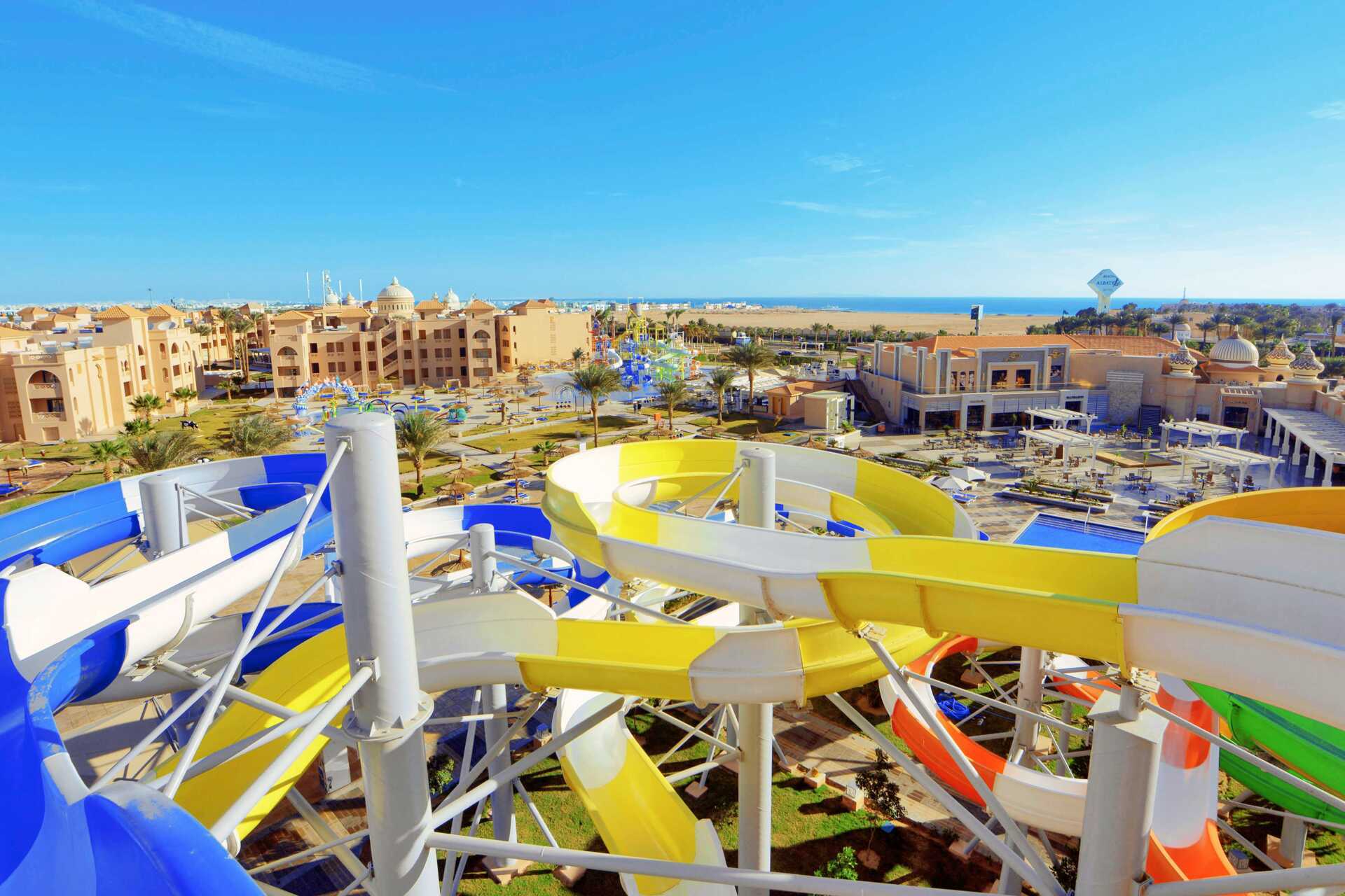 Vannsklier på nabohotellet Albatros Aqua Park i Hurghada, Egypt.