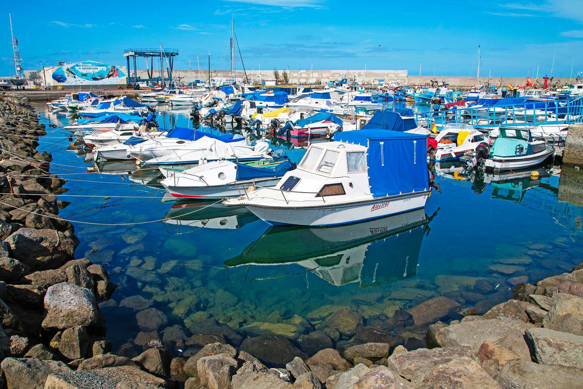 Havna i Arguineguin på Gran Canaria