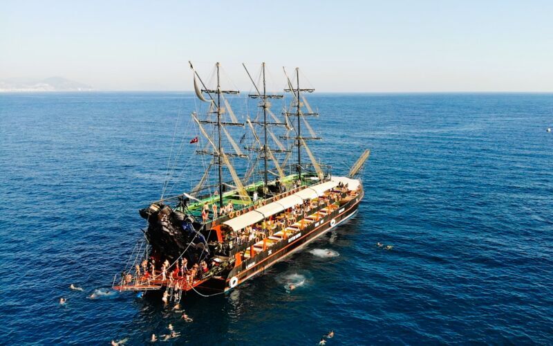 Badebåt fra Alanya - Relax boat