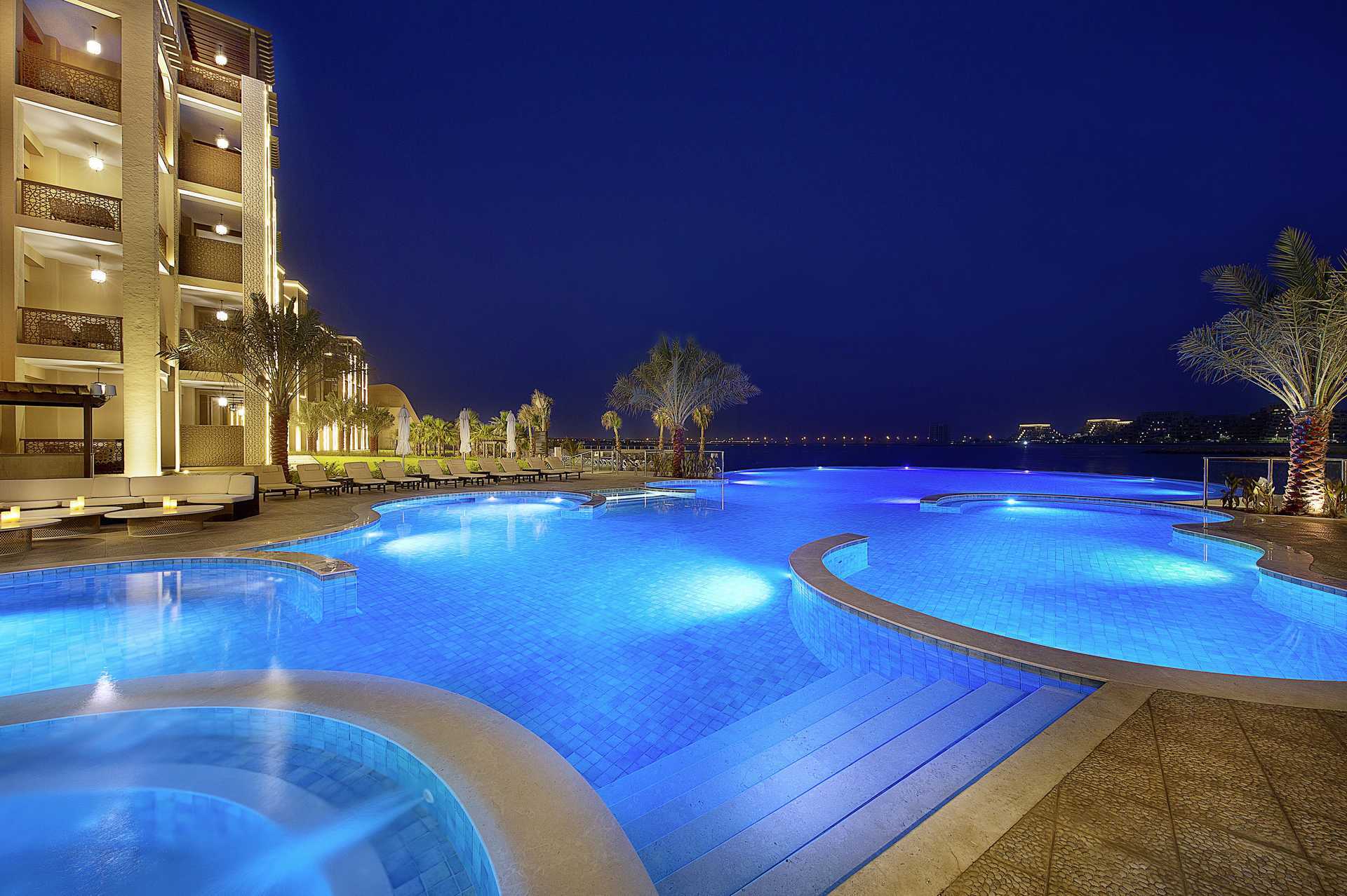 Bassengområdet for gjester som bor i Clubrom/Bay Club.