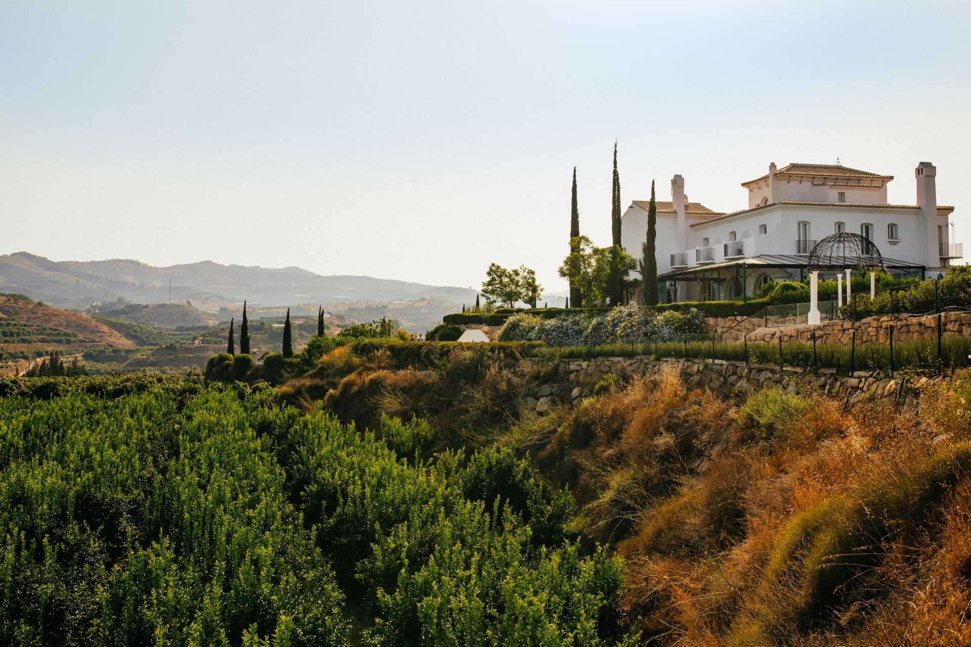 B Bou Hotel Cortijo Bravo i Benamocarra.