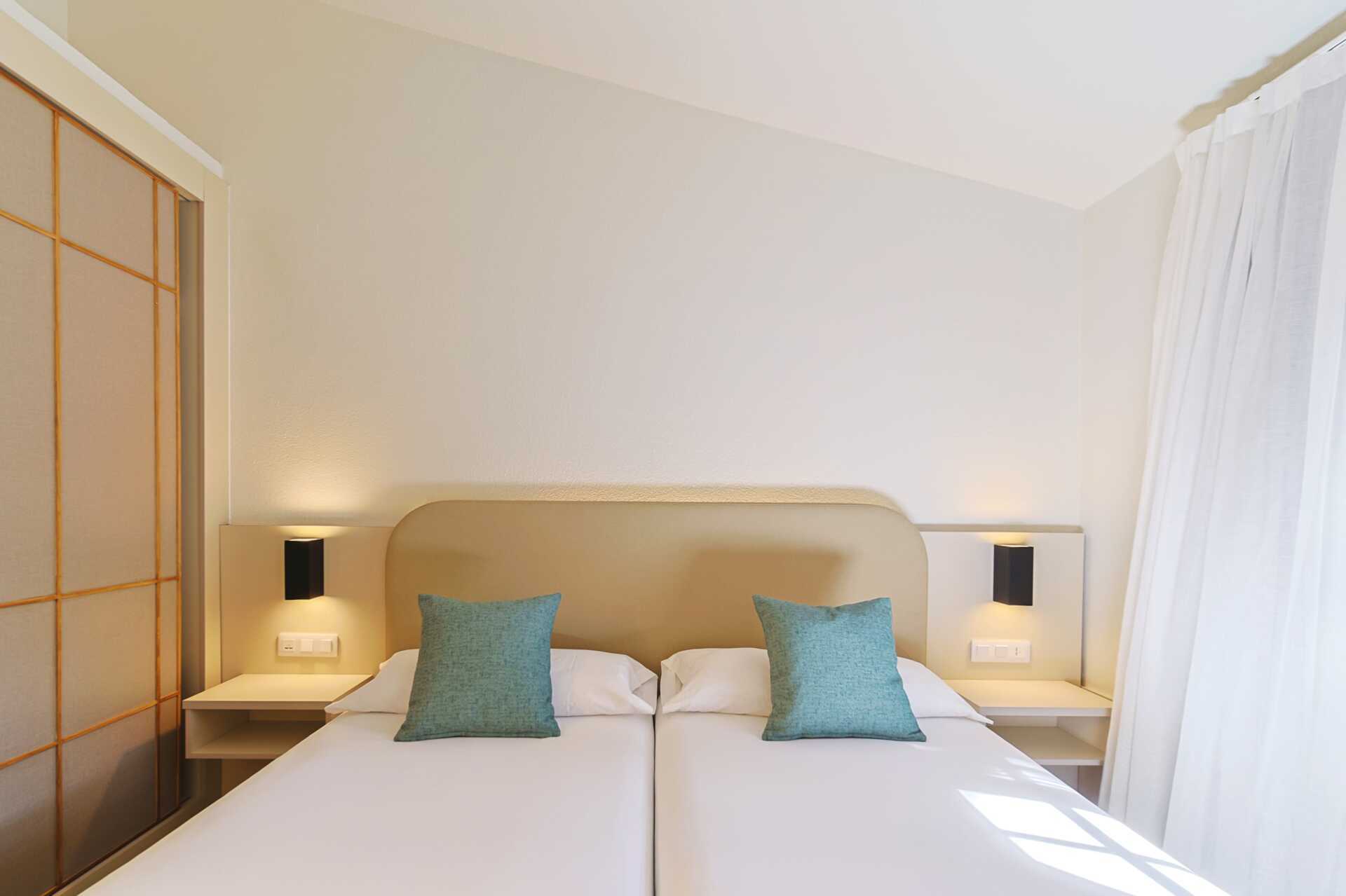 Bildet er en illustrasjon på hvordan resepsjonen/lobbyen vil se ut etter renoveringen.