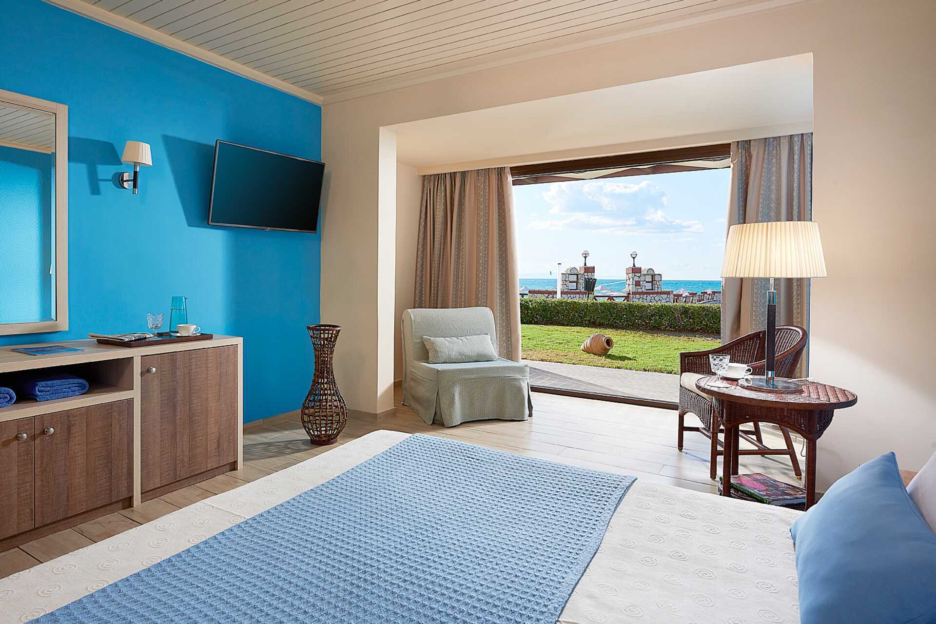 Bungalow med delt basseng på Aldemar Olympian Village i Skafidia, Hellas.