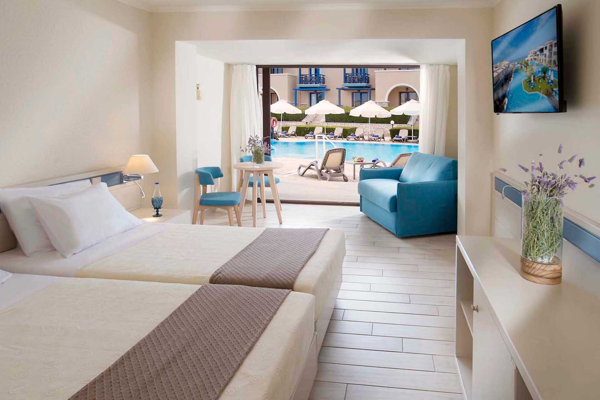 Bungalow med delt basseng på Aldemar Olympian Village i Skafidia, Hellas.