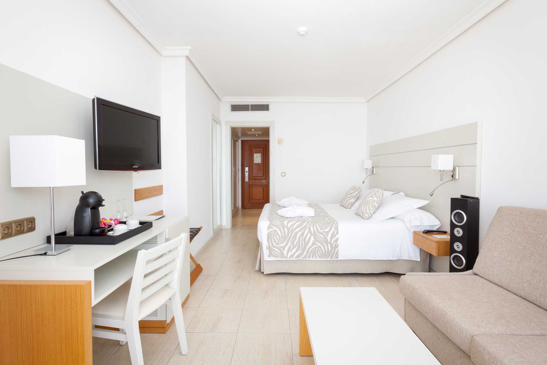 Deluxerom på Landmar Playa de la Arena på Tenerife, Kanariøyene.
