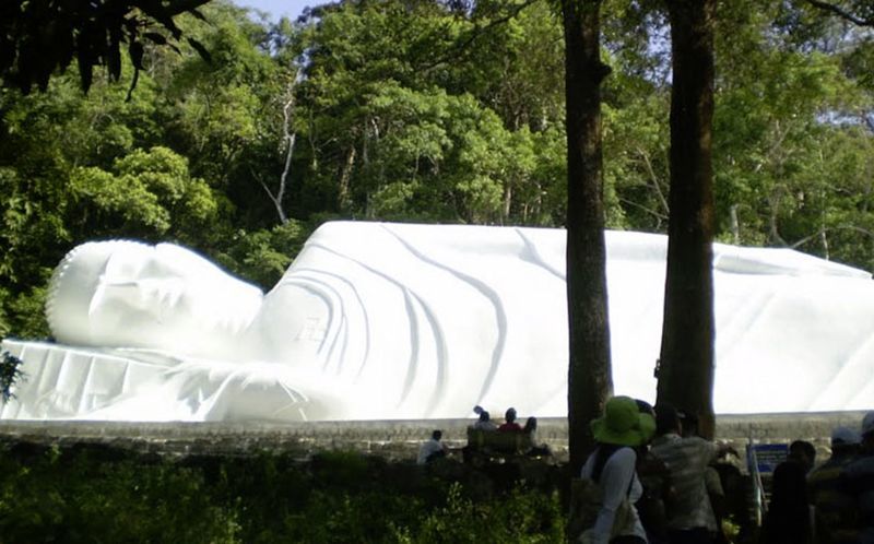 Den liggende Buddhaen – Taku Mountain