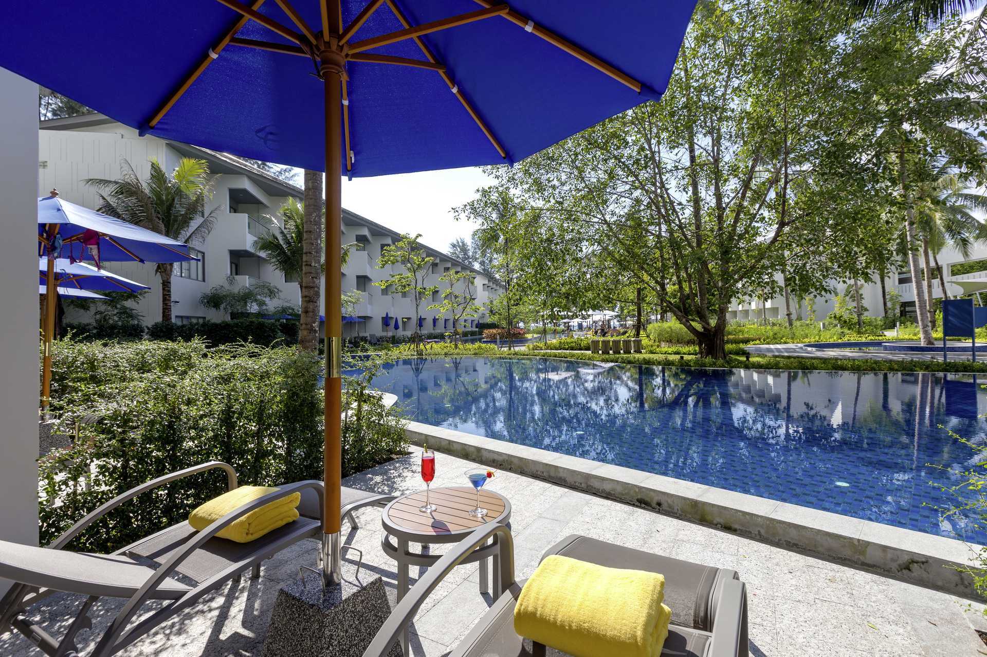 Dobbeltrom med delt basseng på X10 Khao Lak, Thailand.