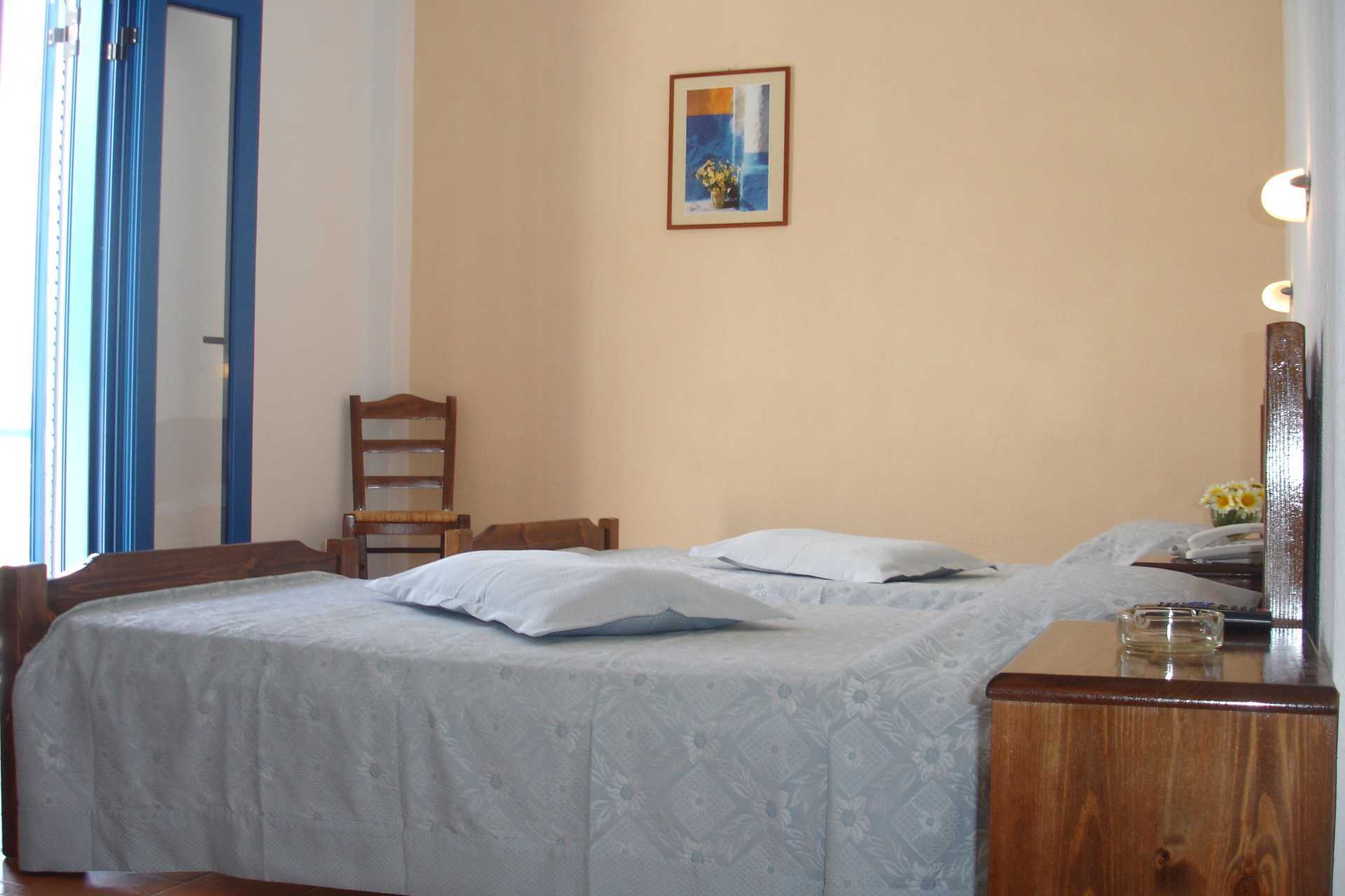 Dobbeltrom på Gardenia på Santorini i Hellas.