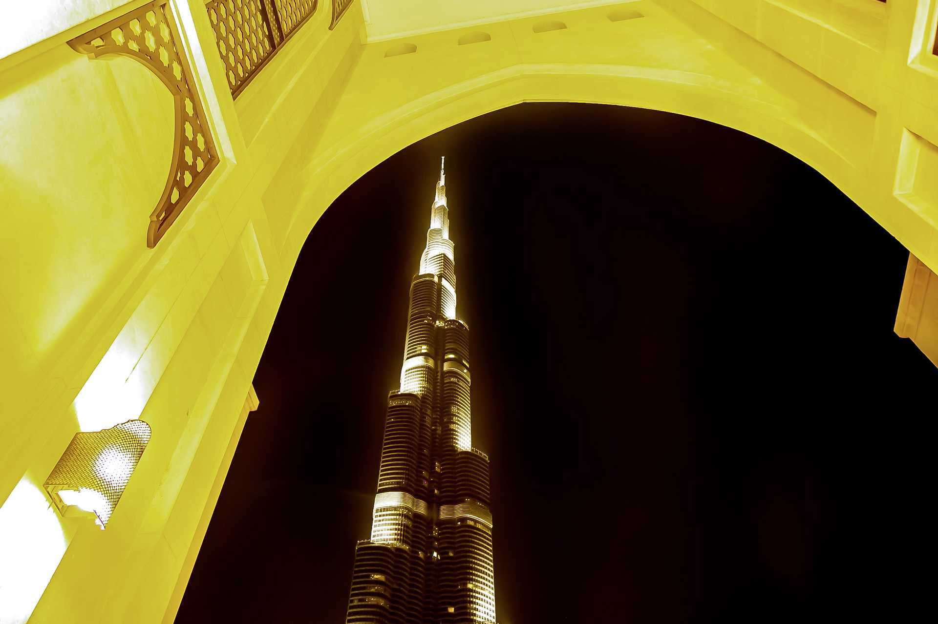 Burj Khalifa i Dubai om kvelden