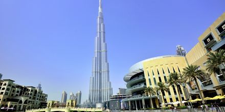 Burj Khalifa og Dubai Mall i Dubai Downtown, ca. 20 kilometer fra Barsha Heights
