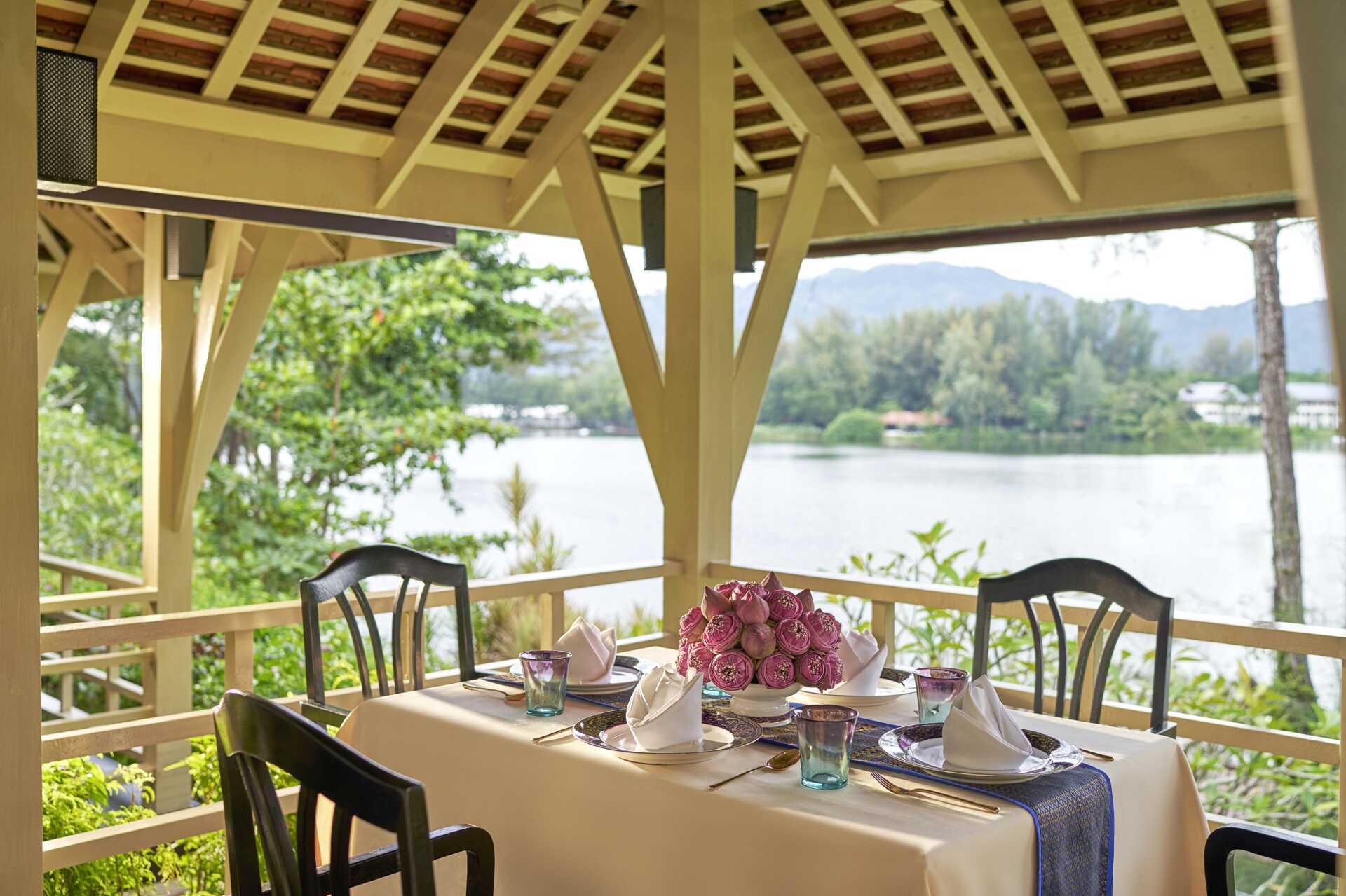 Dusit Thani Laguna Phuket, Bangtao Beach.