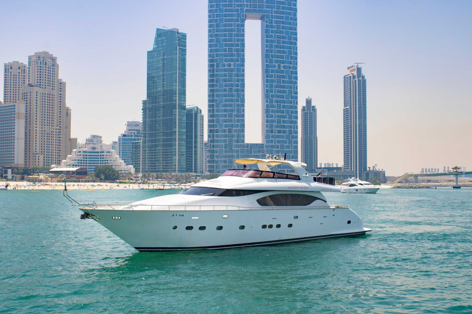 Ettermiddagstur med yacht