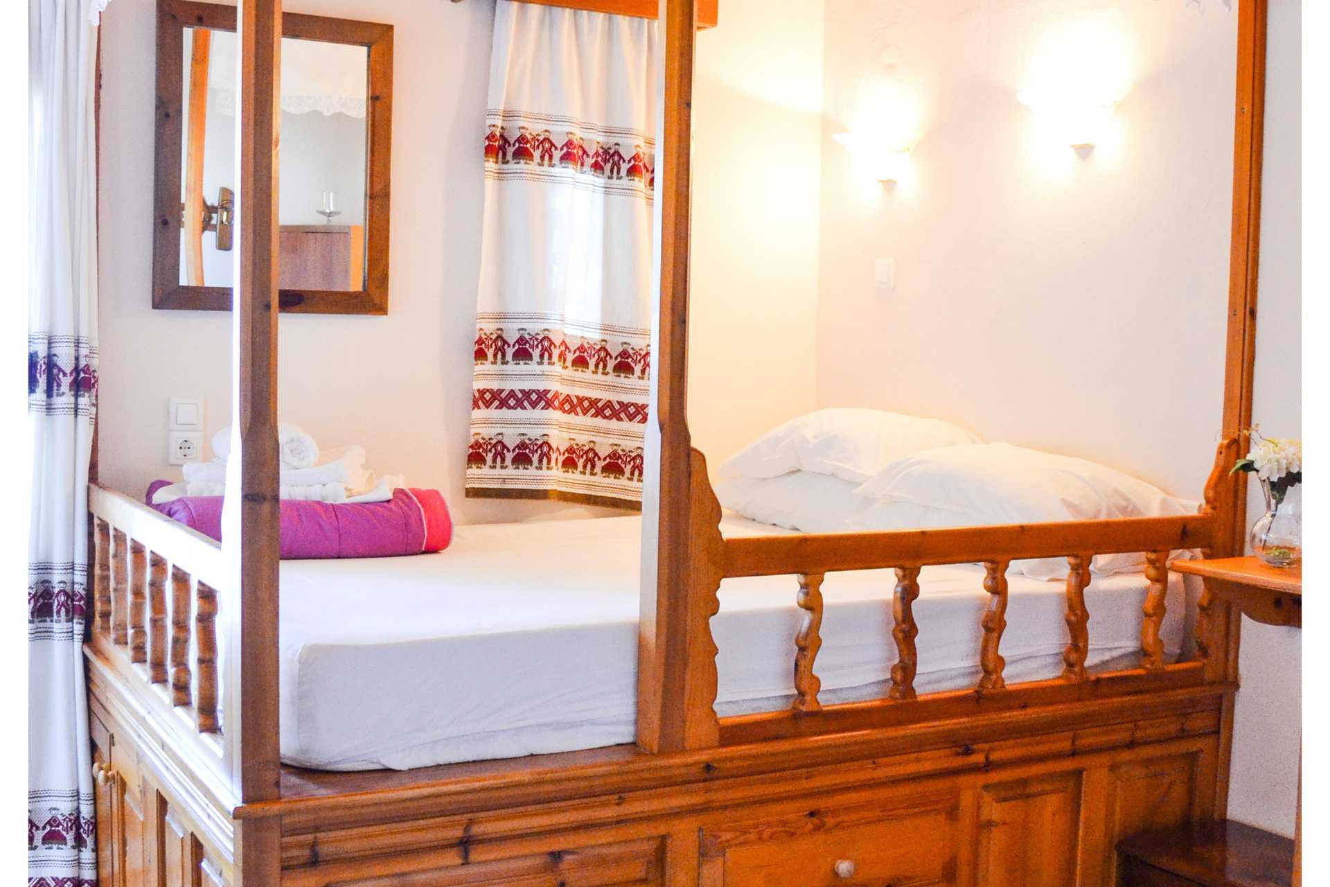 Ettromsleilighet med karpatiske senger