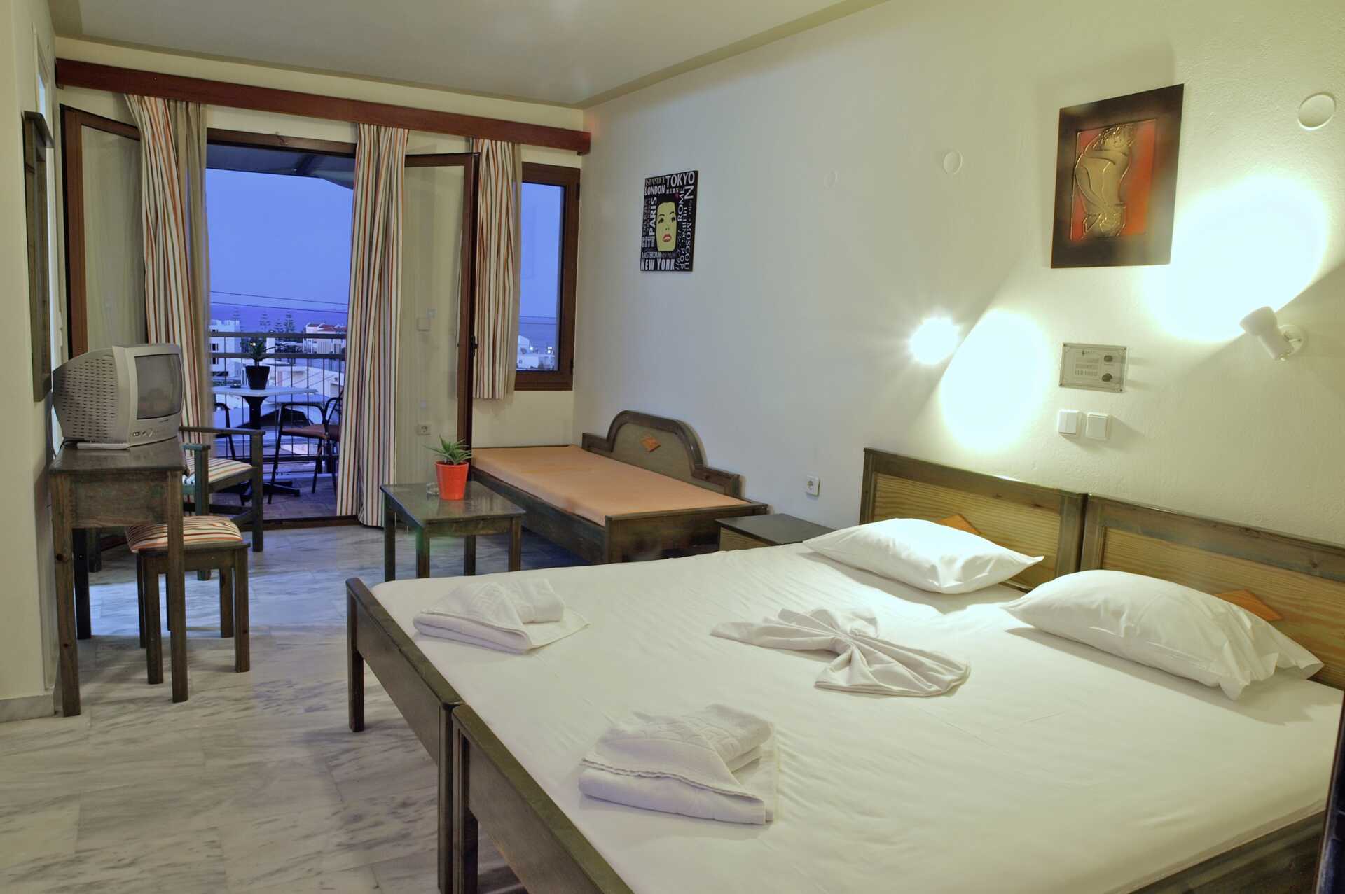 Ettromsleilighet på Alexandros M i Maleme på Kreta.