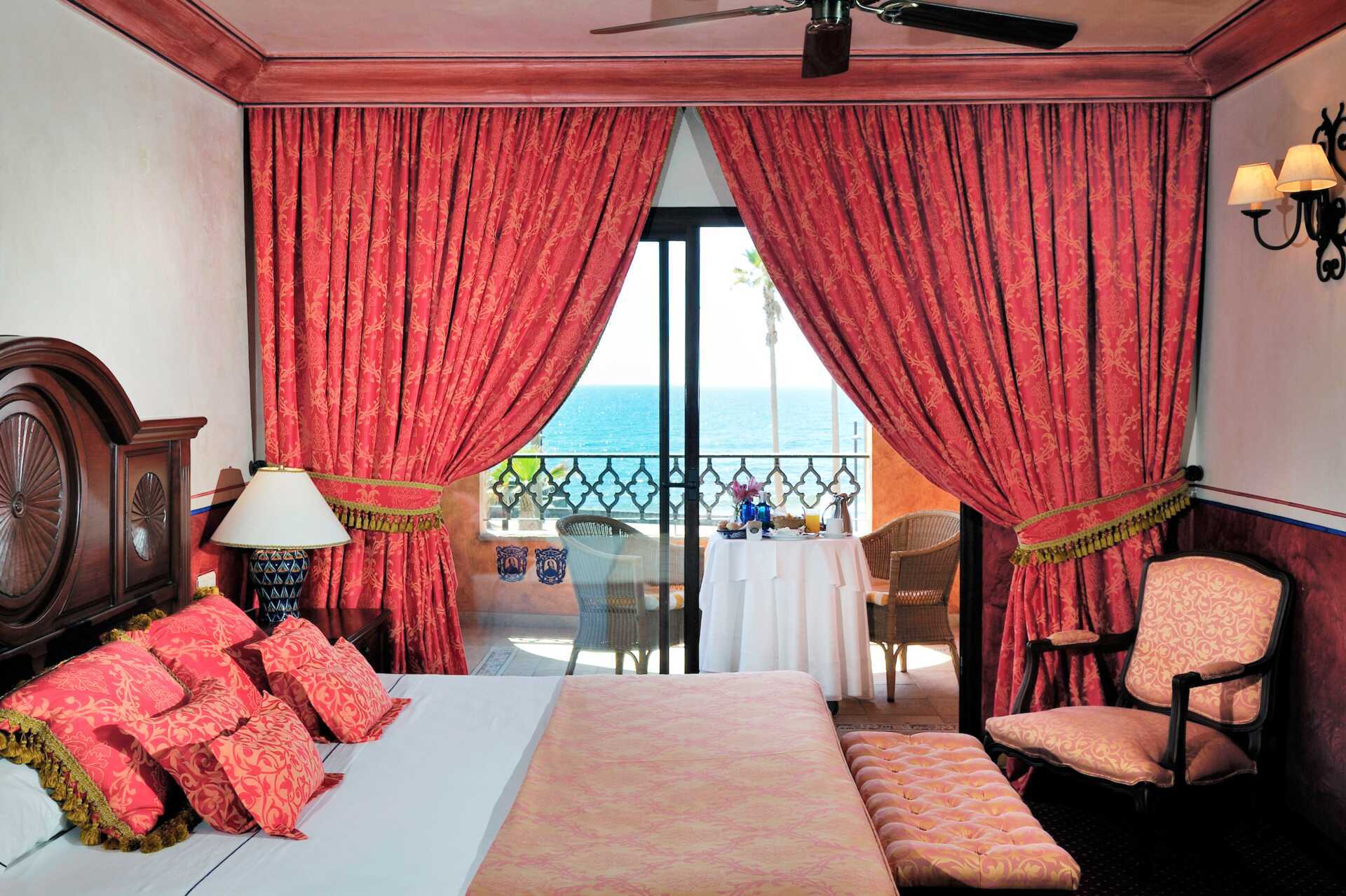 Dobbeltrom med havutsikt på Villa Cortés i Playa de las Americas, Tenerife.