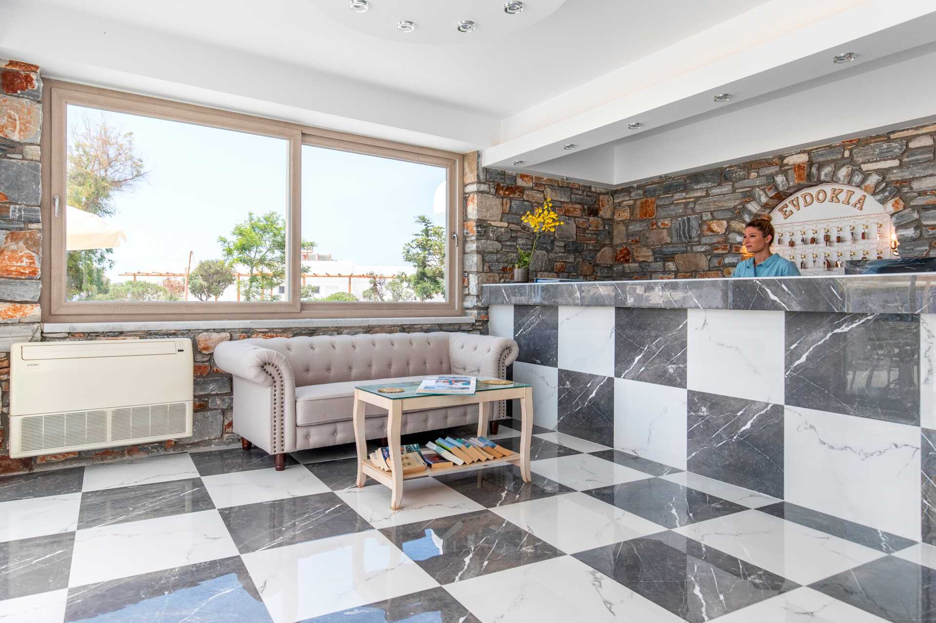 Lobby på hotell Evdokia på Naxos.