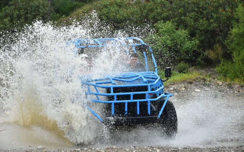 Eventyrdag med zipline, rafting – og mer