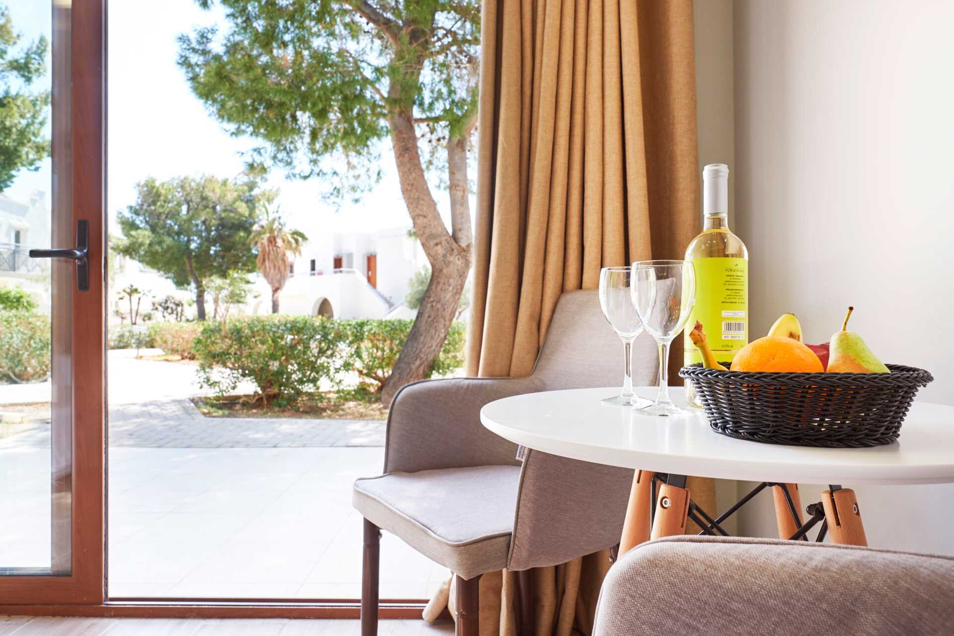 Familierom på Almyra Hotel &amp; Village i Ierapetra på Kreta, Hellas.