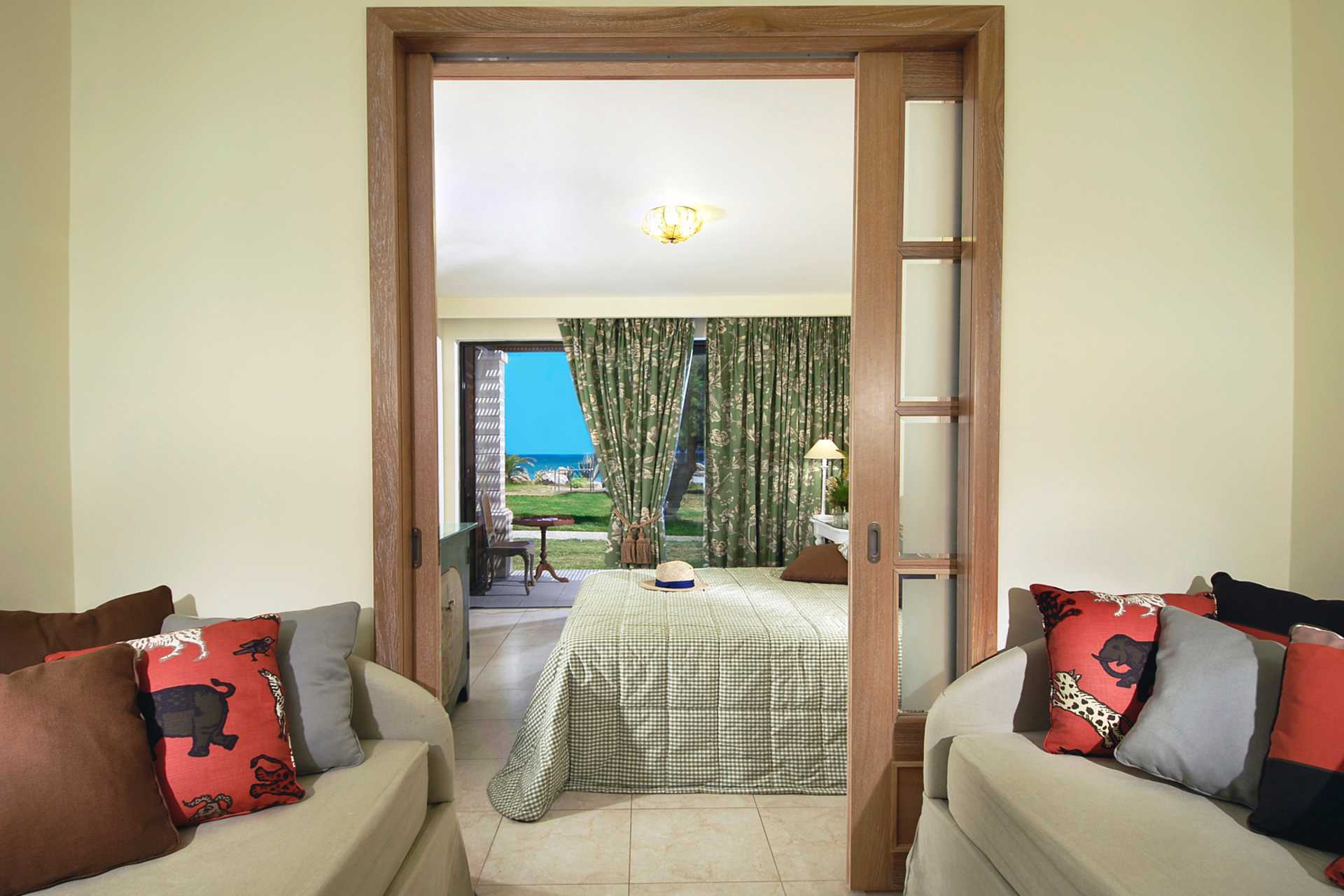 Familierom på Hotel Aquila Rithymna Beach på Kreta, Hellas.