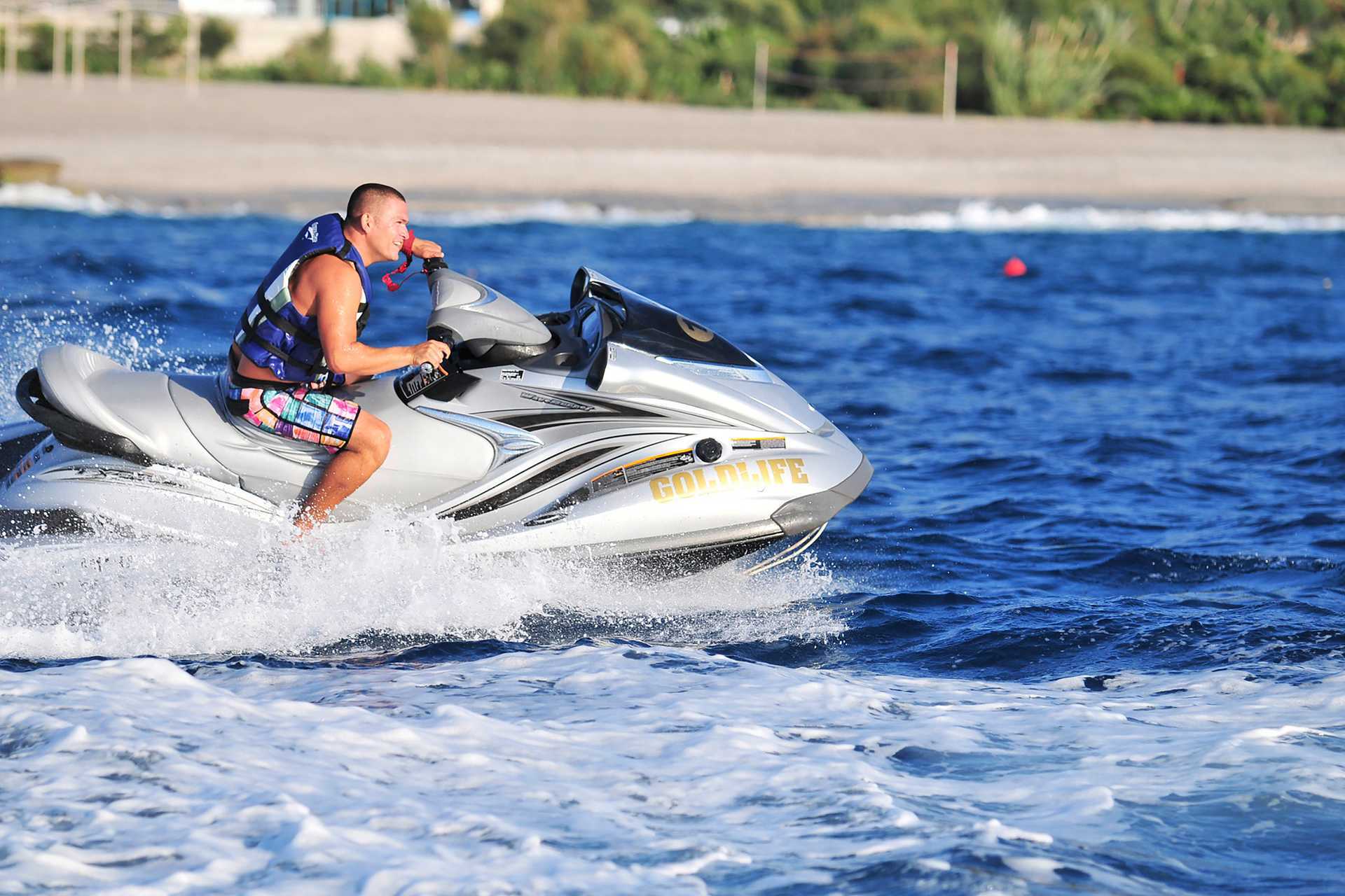 På Goldcity Holiday Resort er det rikelig med vannsporter.