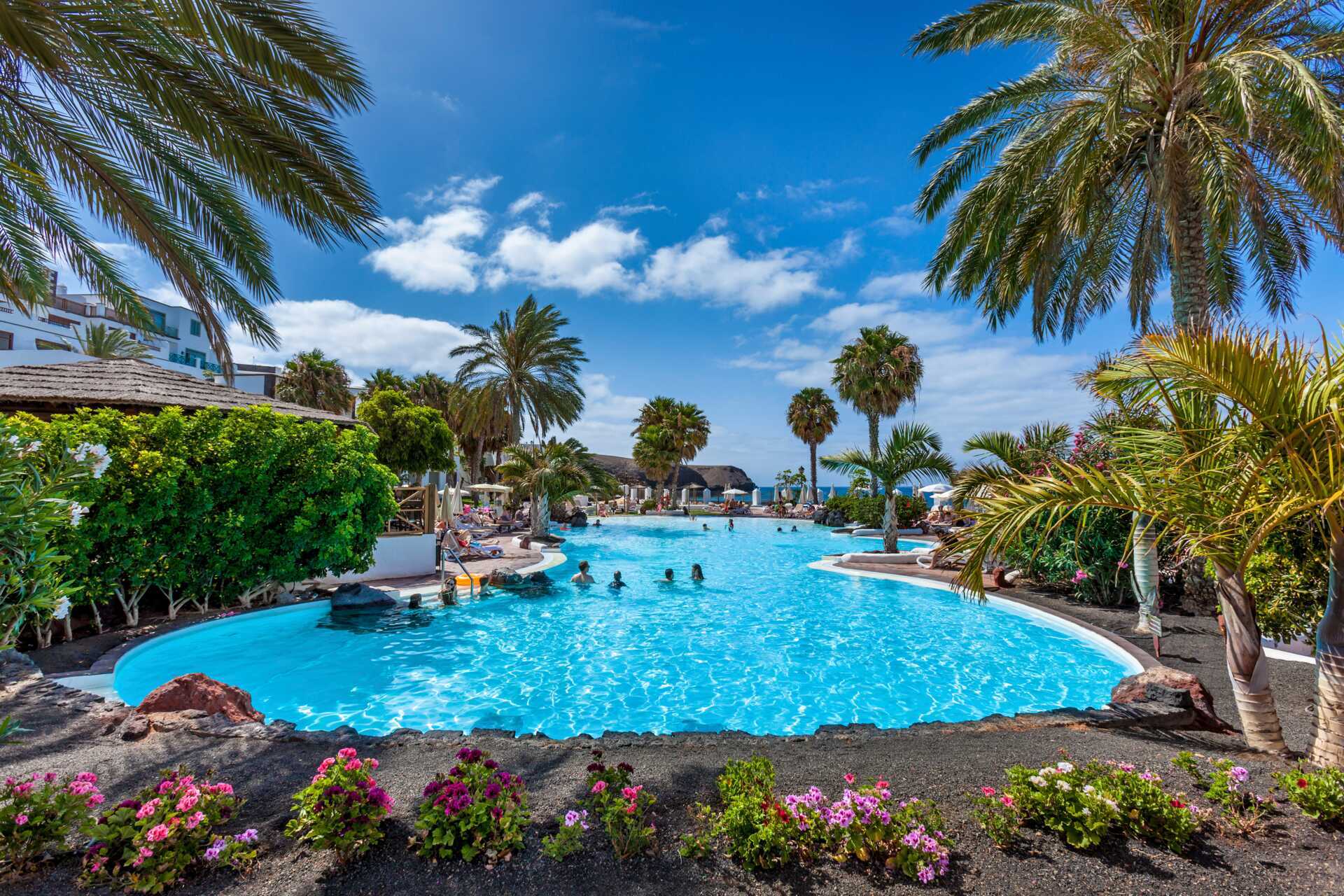 Bassengområde på Gran Castillo Tagoro Family &amp; Fun på Lanzarote.