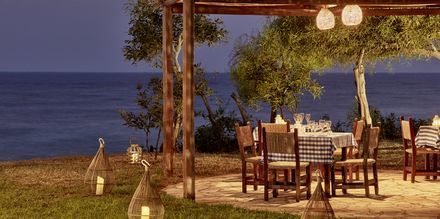 Restaurant Fisherman's hut på hotell Grecian Bay, Kypros