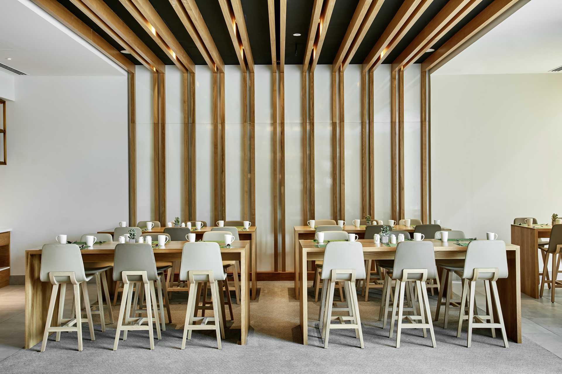 Restaurant The Garden Grille