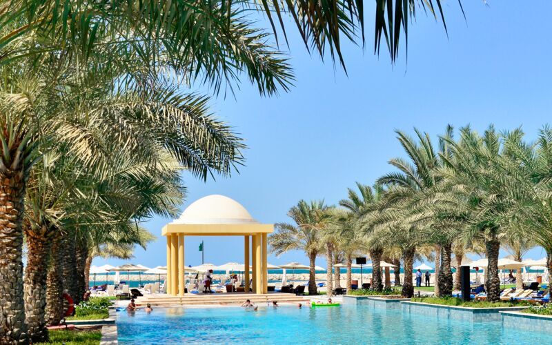 Bassengområde på Hilton Ras Al Khaimah Resort & Spa.
