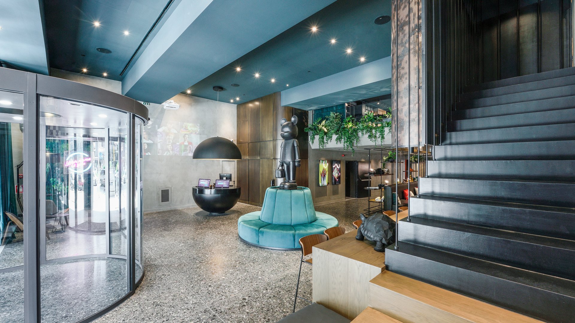 Lobby