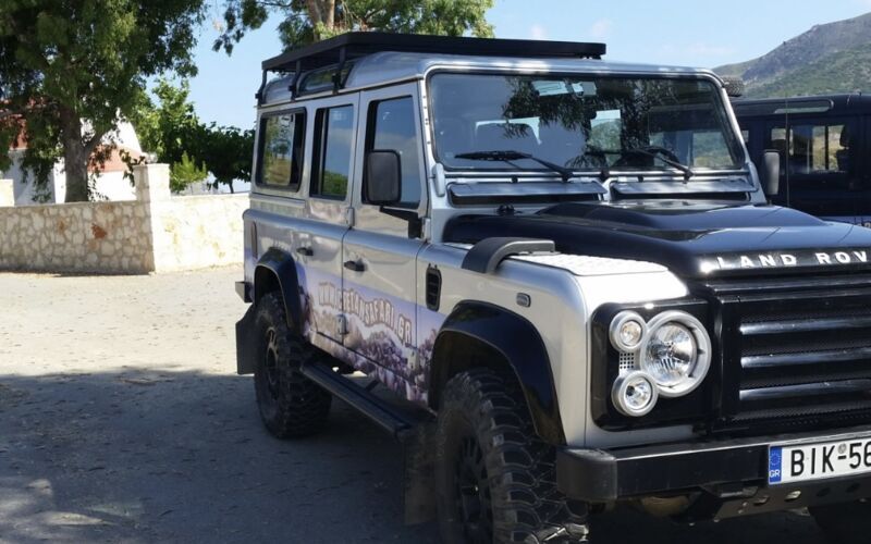 Jeepsafari – sjarmerende landsbyer og stranden Preveli