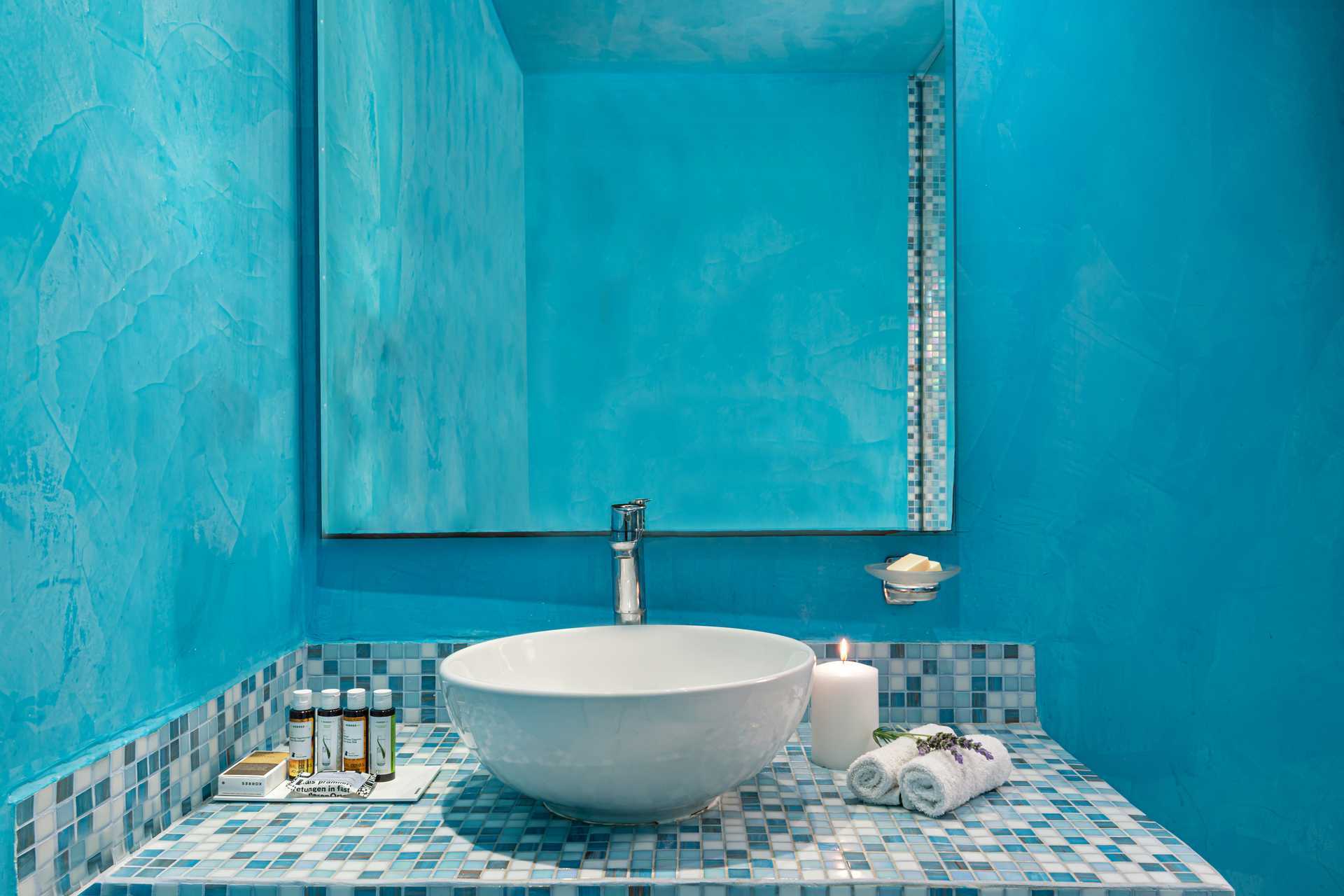 Juniorsuite på Santorini Kastelli Resort på Santorini, Hellas.