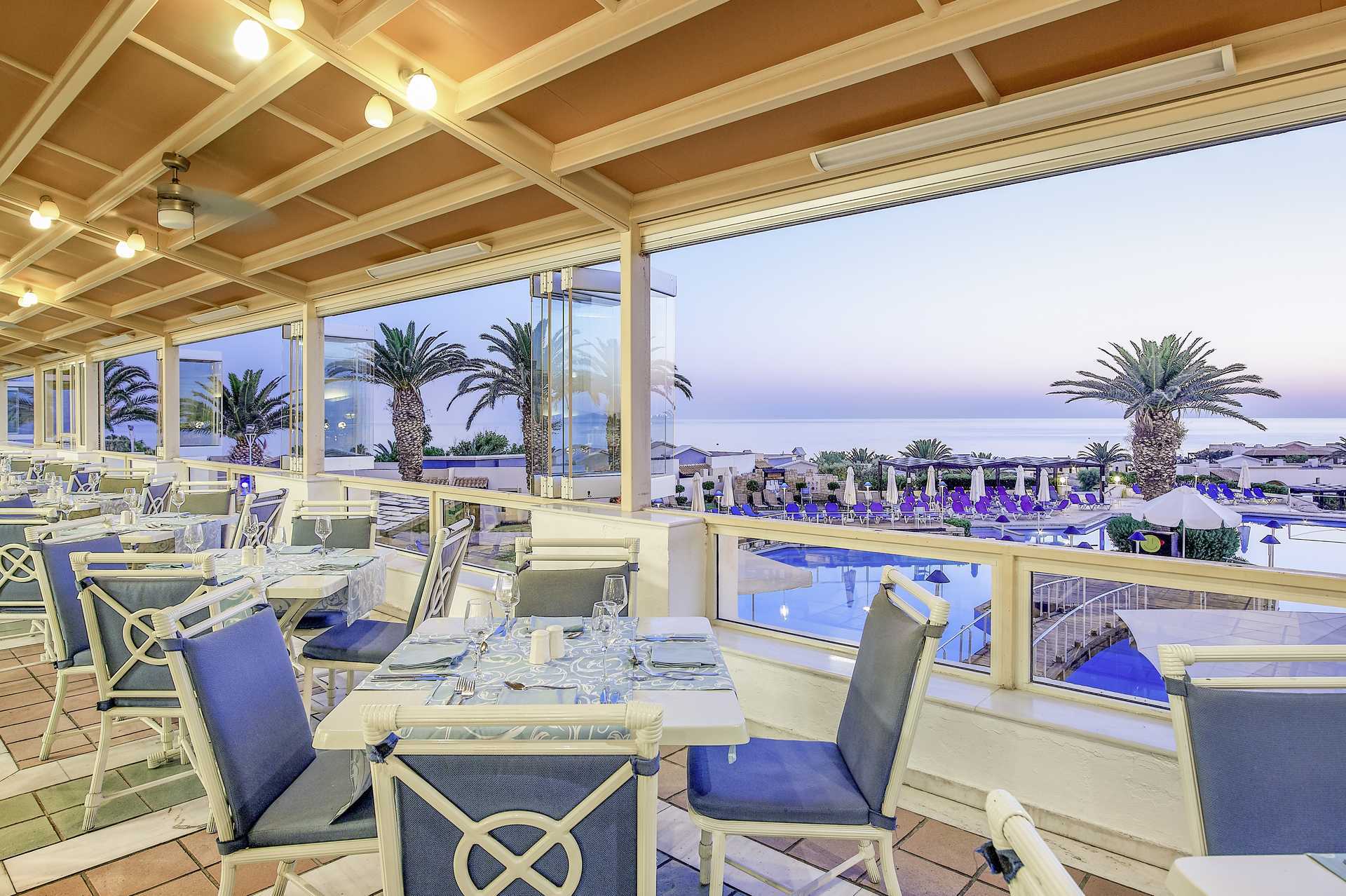 Hovedrestauranten på hotellet Aldemar Knossos Royal i Hersonissos, Kreta.