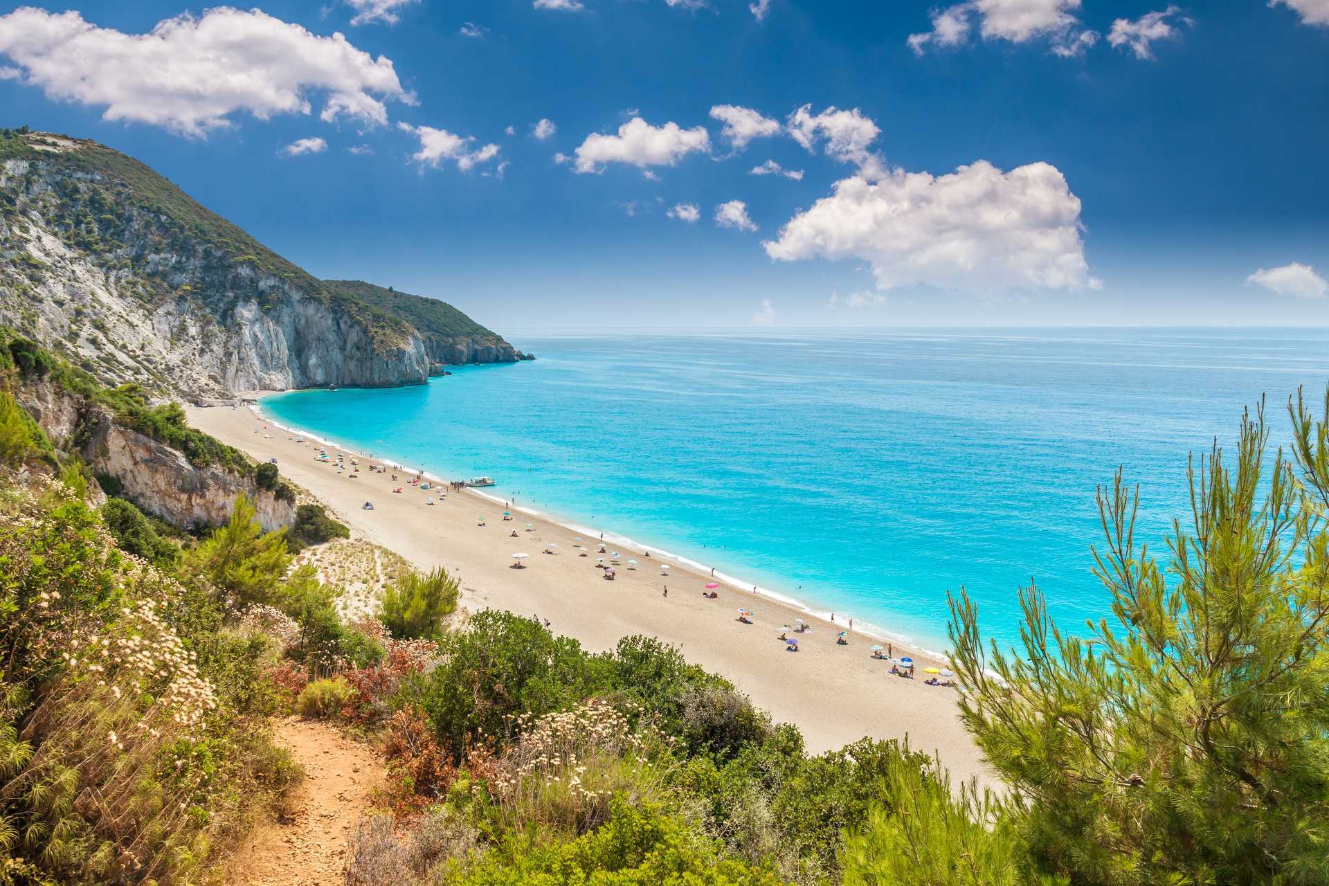 En av de fantastiske strendene på Lefkas' vestkyst