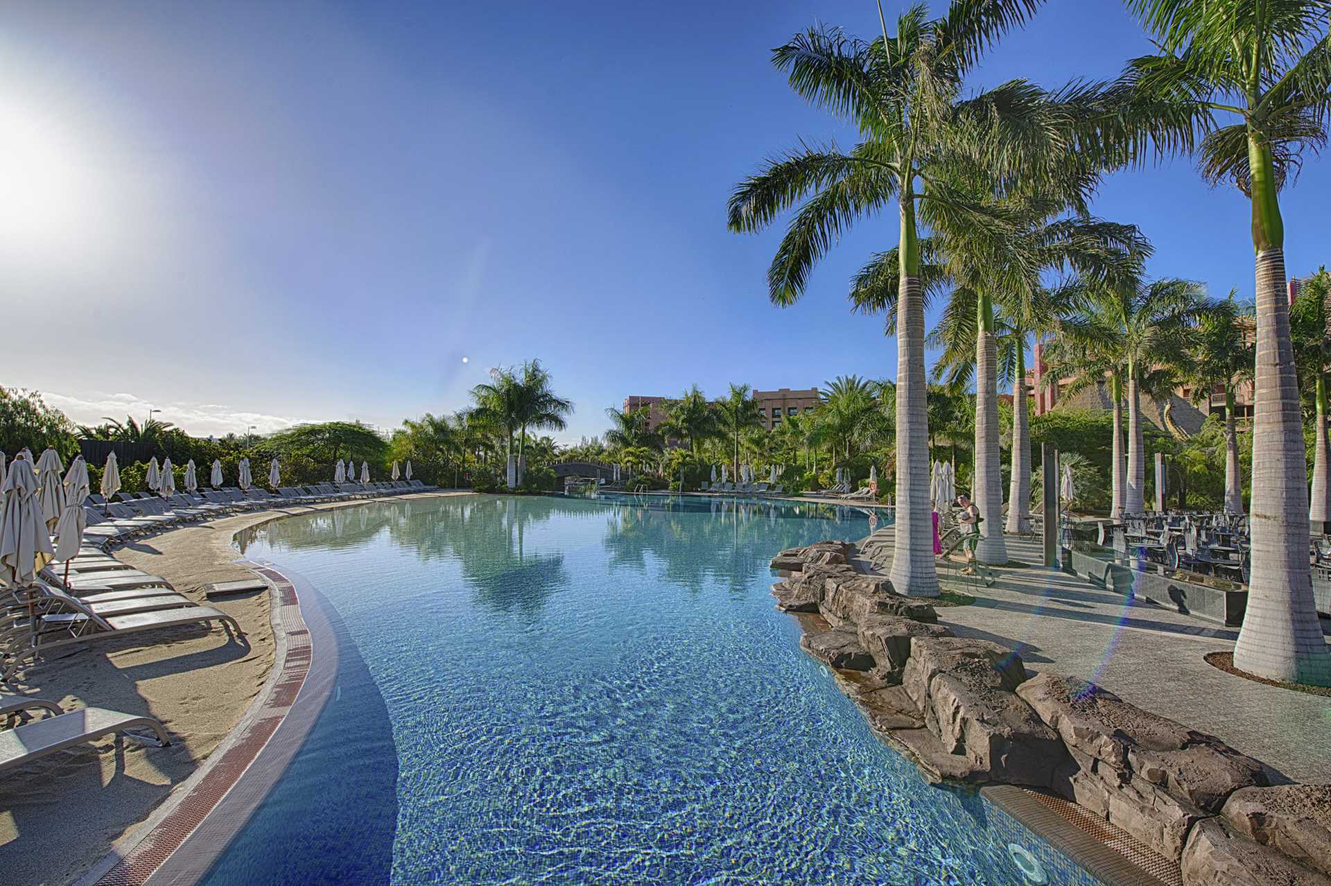 Bassengområdet på Lopesan Baobab Resort i Meloneras, Gran Canaria.