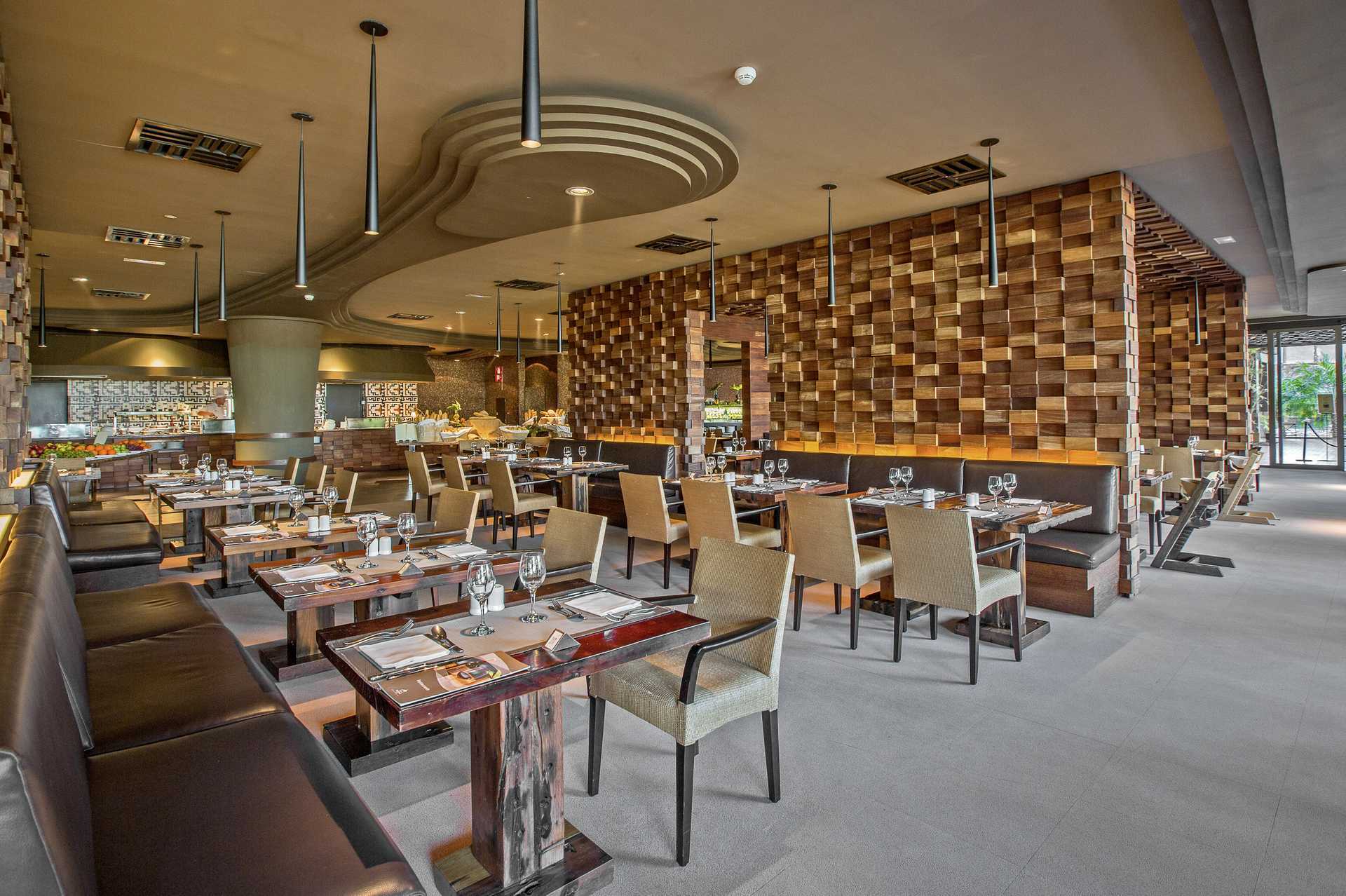 Bufférestauranten Baobab på Lopesan Baobab Resort.