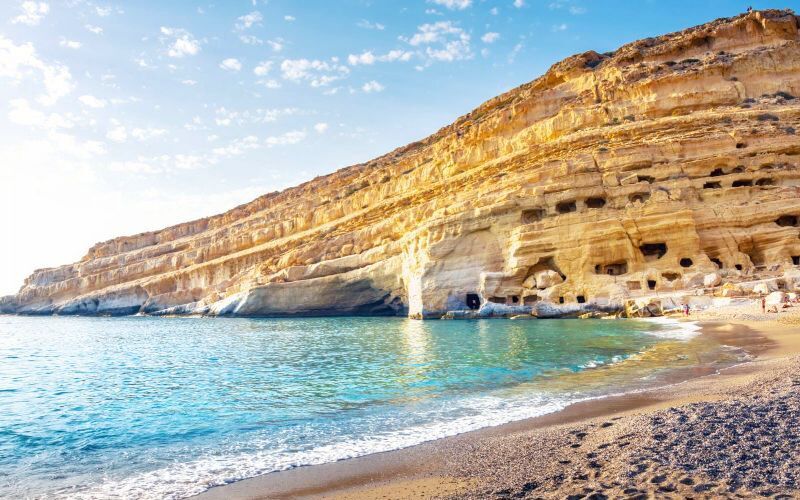 Matala – hippielandsbyen med de unike grottene