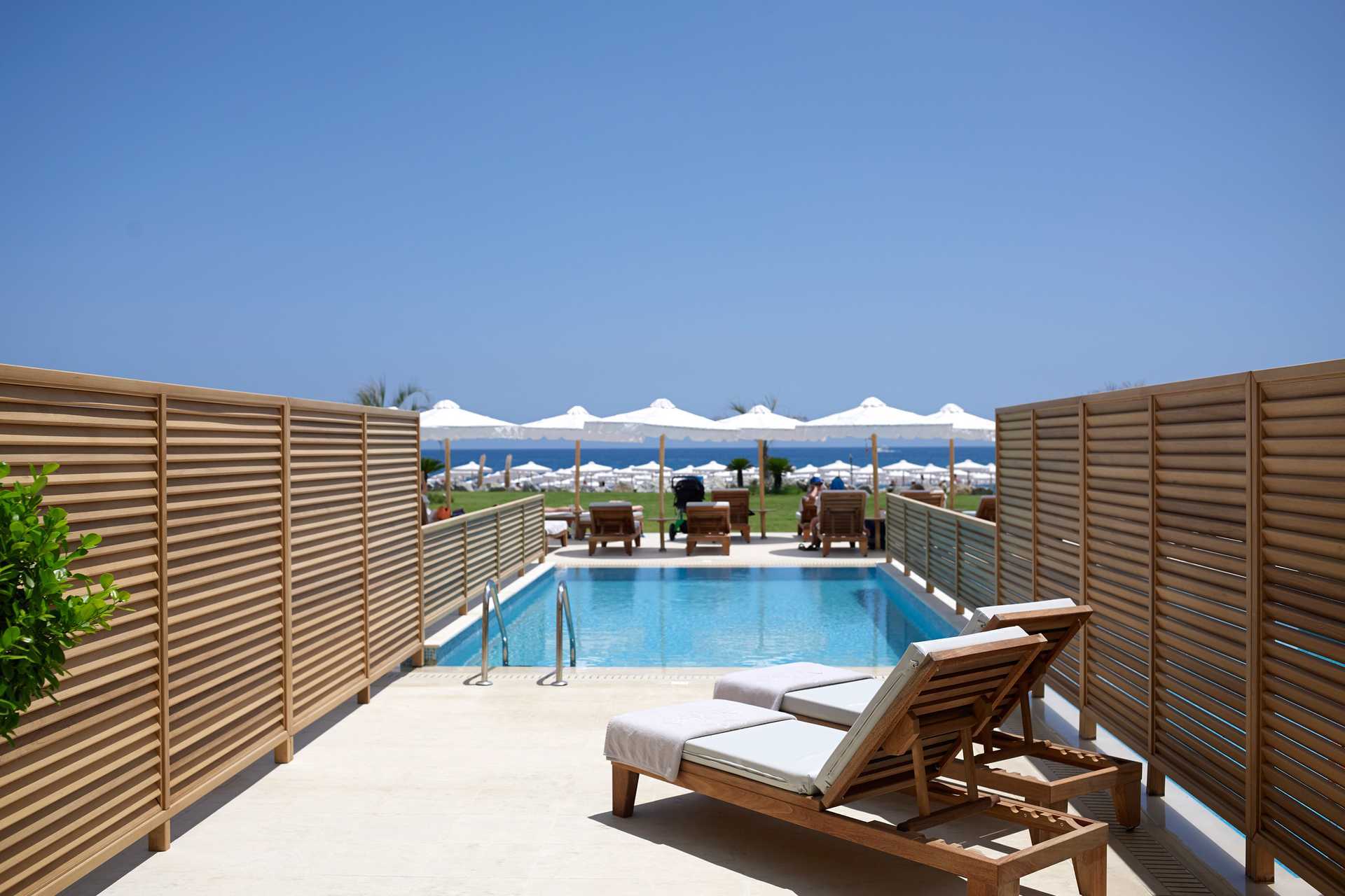 Familierom med eget basseng – Alila Exclusive Resort & Spa i Faliraki på Rhodos