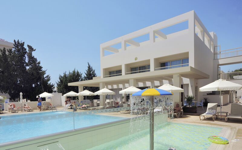 Hotellbilder av Nelia Gardens - nummer 1 av 7