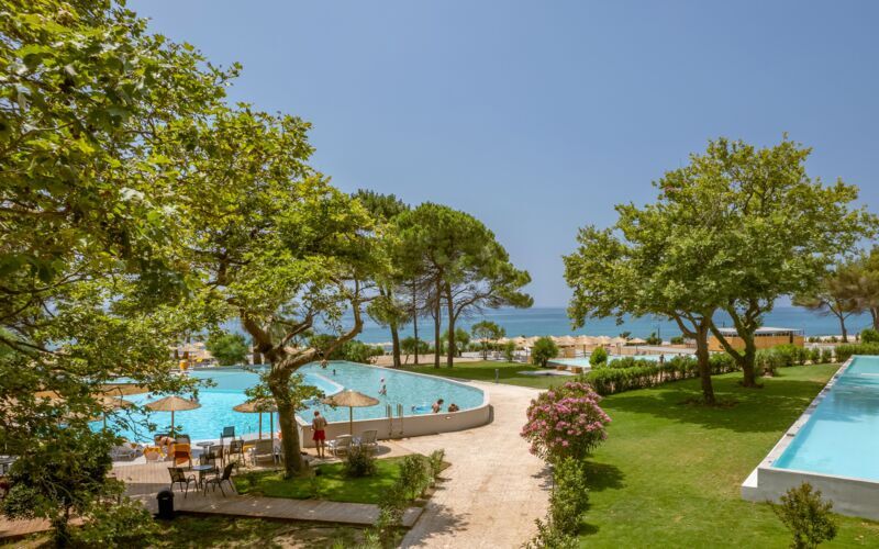 Hotellbilder av Ninos Grand Beach Hotel & Resort - nummer 1 av 26