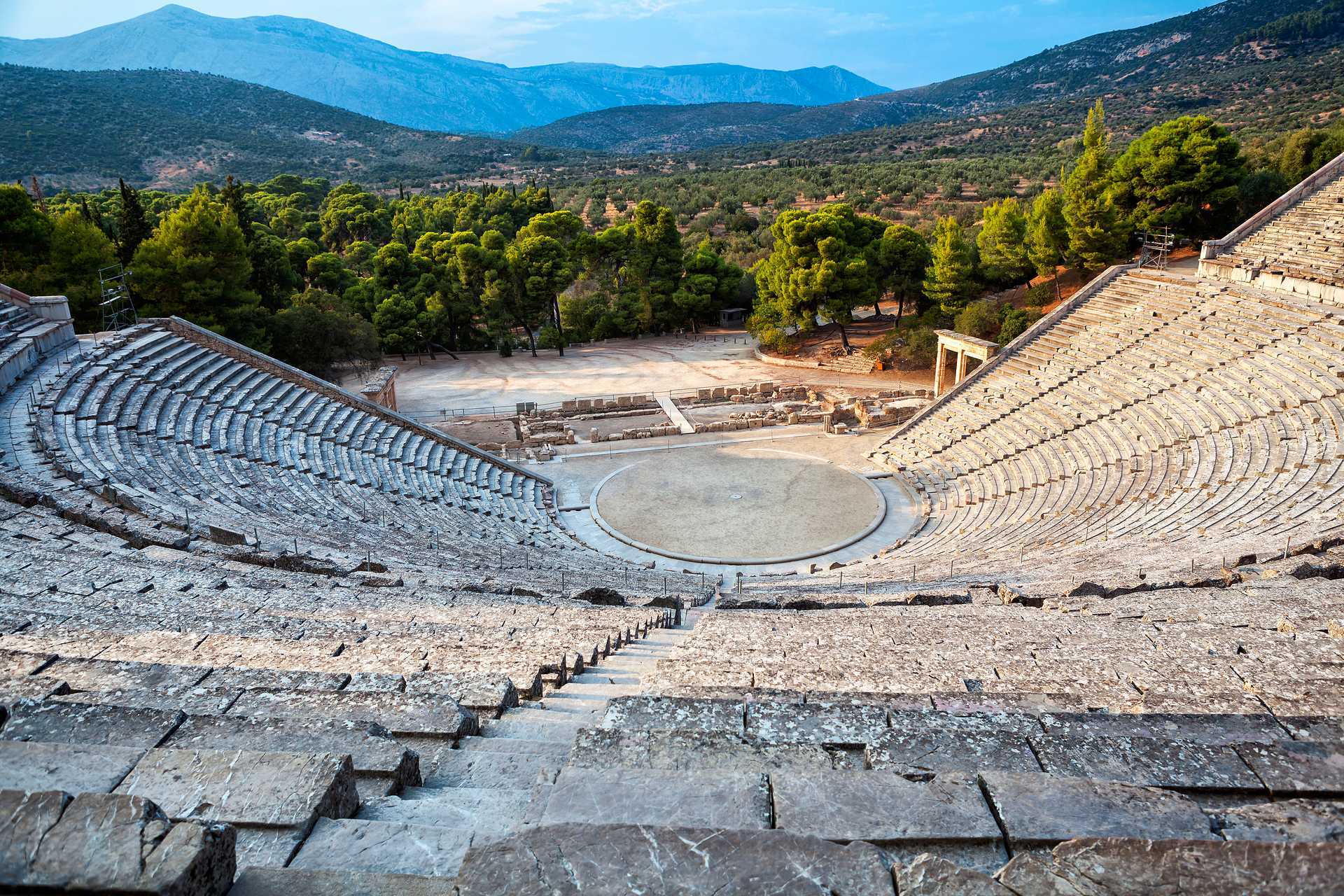 Amfiteateret i Epidaurus i Peloponnes