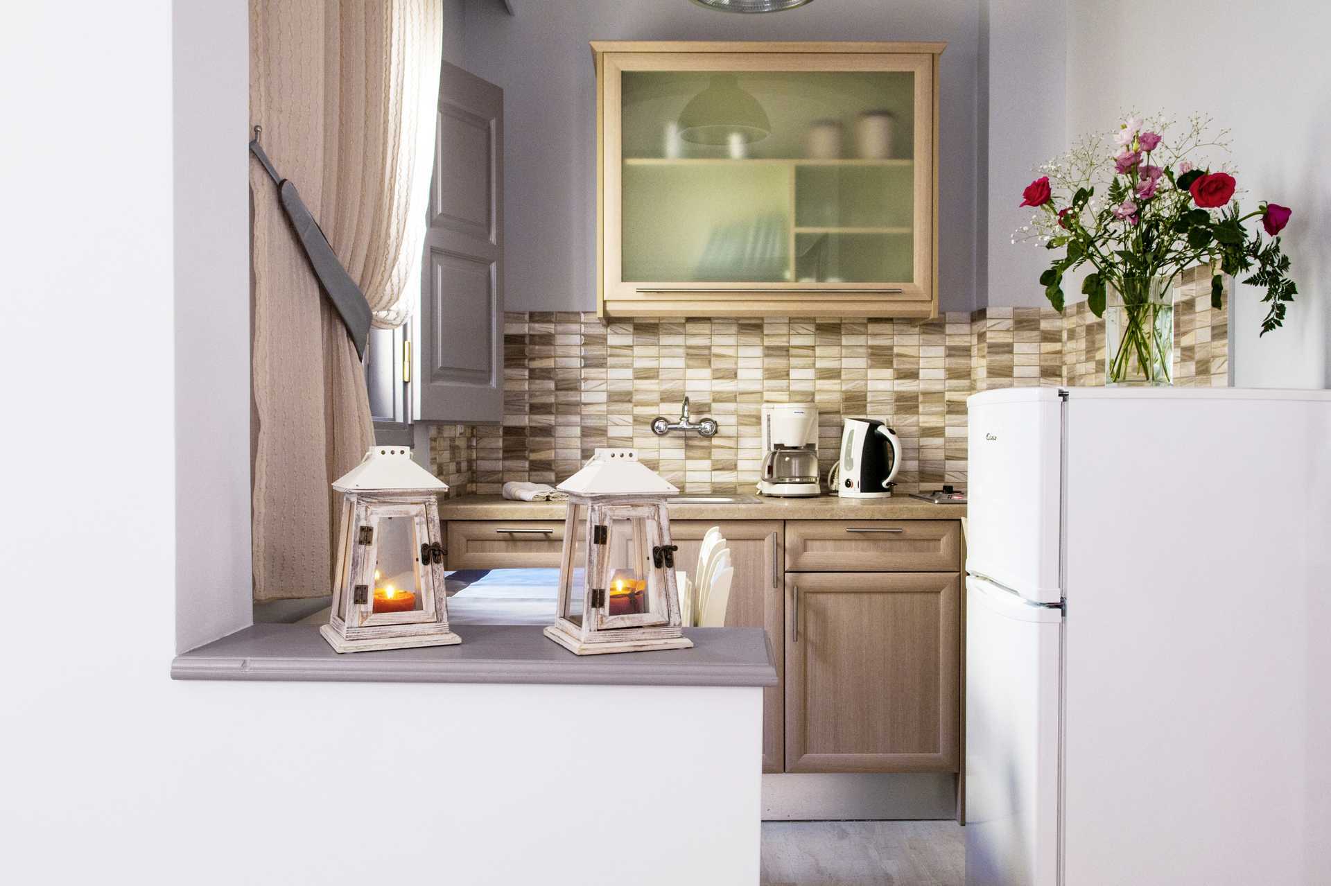 Renovert toromsleilighet på Hotel Polydefkis i Kamari, Santorini, Hellas.