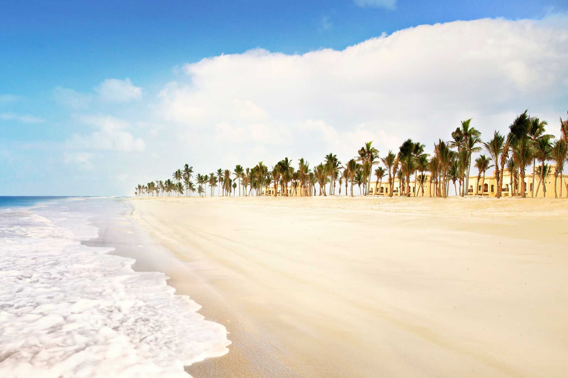 Stranden ved hotellet