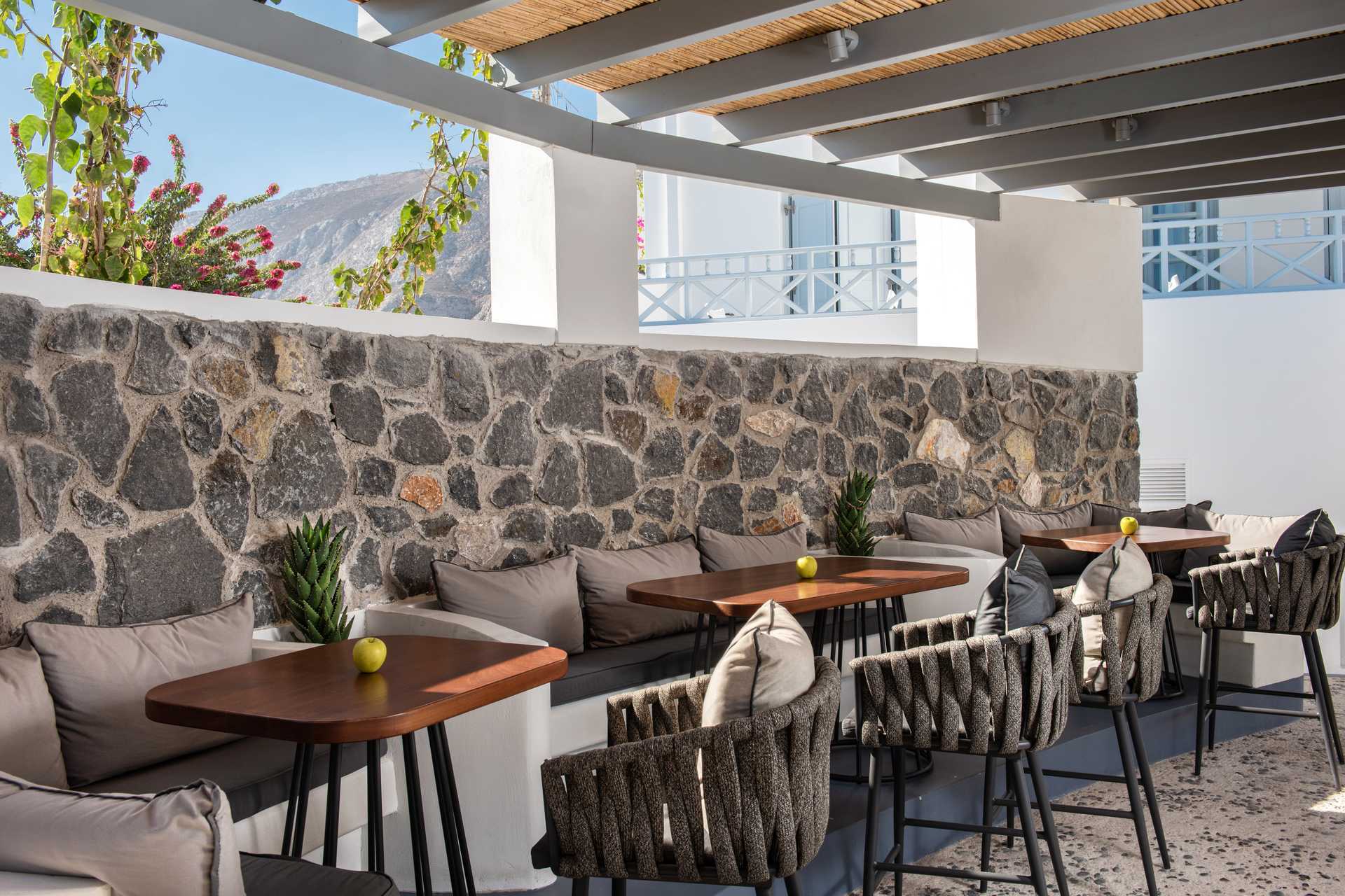 Bar på Santorini Kastelli Resort på Santorini, Hellas.