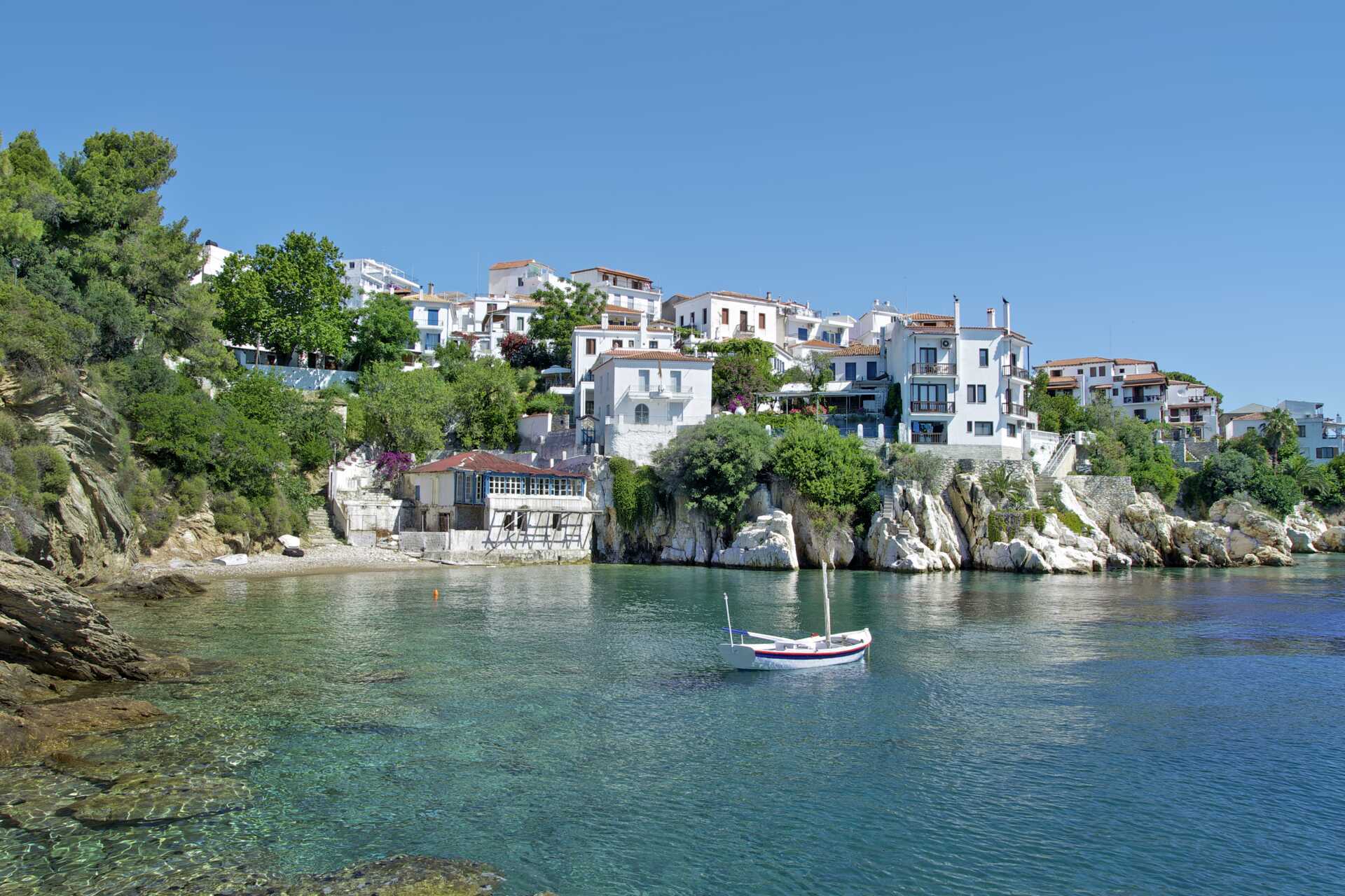 Skiathos by.
