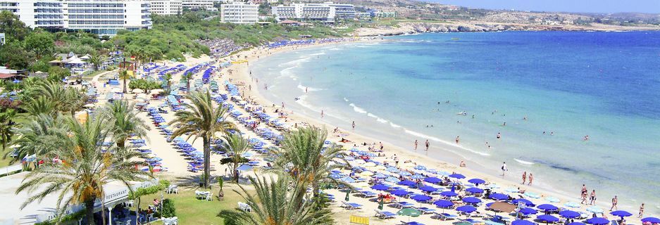 Stranden ved ved hotell Stamatia i Ayia Napa, Kypros.