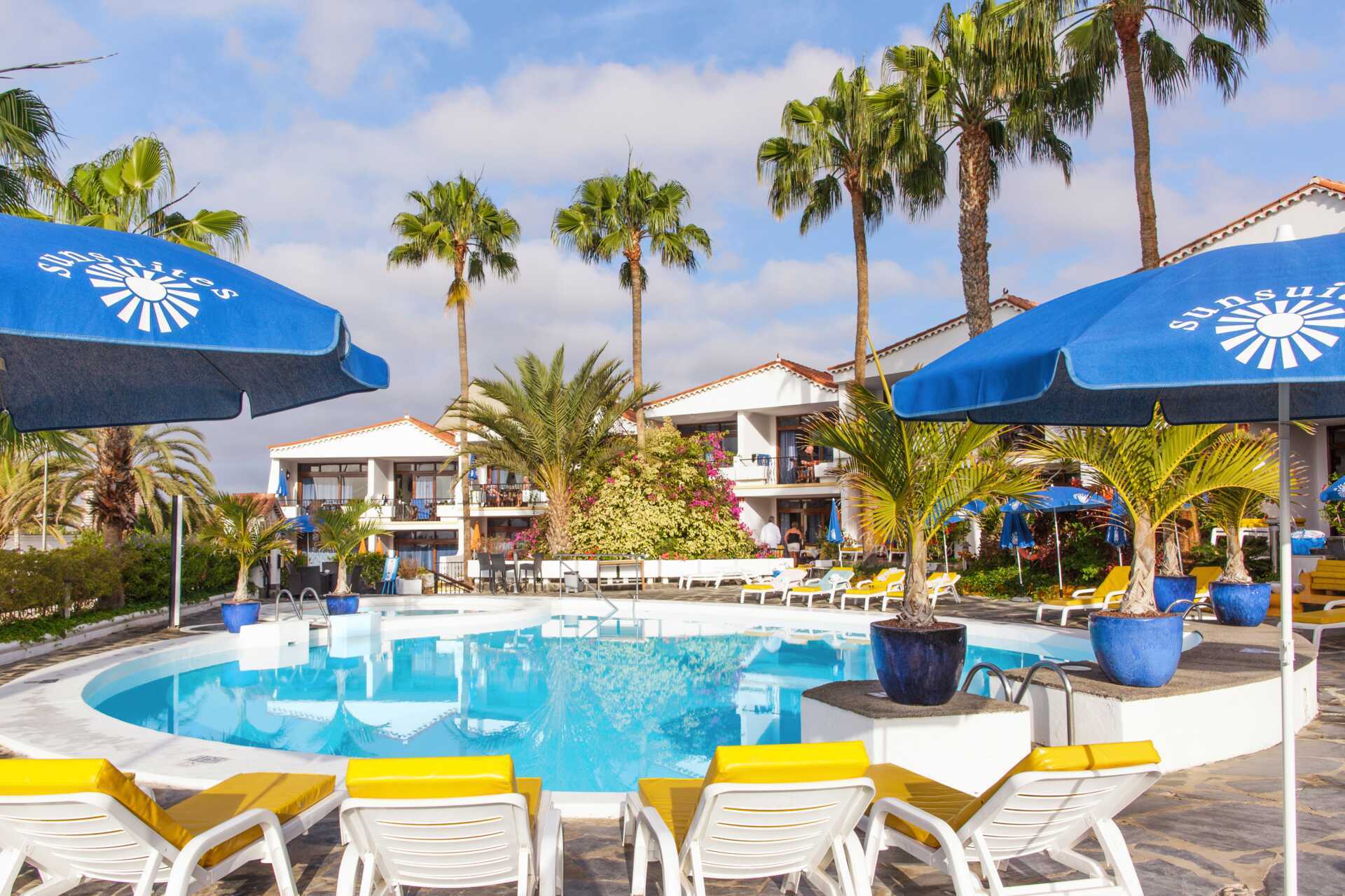 Bassengområdet på Sunsuites Carolina på Gran Canaria, Kanariøyene.