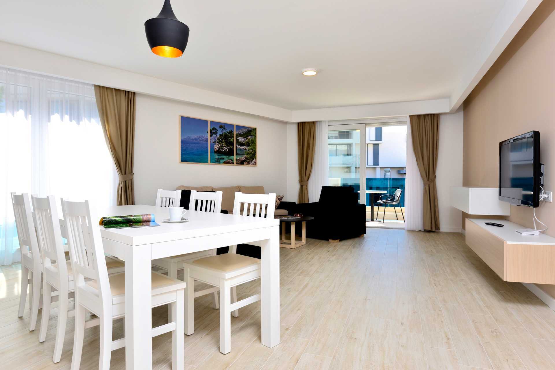 Treromsleilighet – City Beach i Makarska i Kroatia