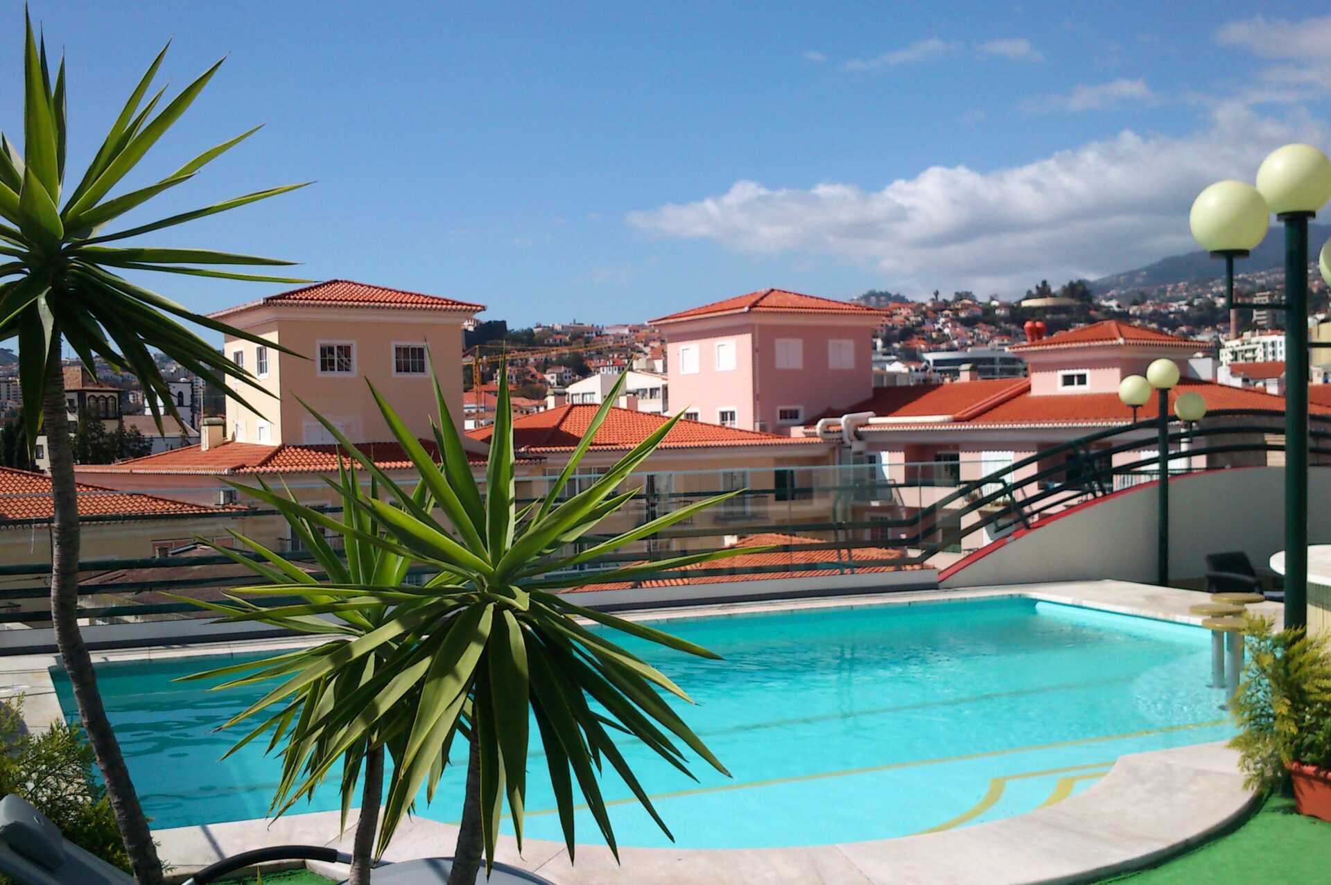 Bassenget på Hotell Windsor i Funchal på Madeira.