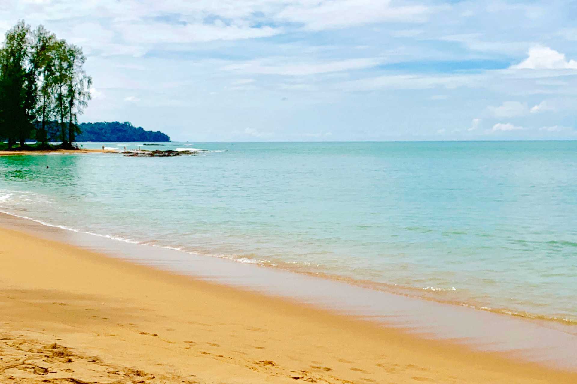 Stranden ved X10 Khao Lak.